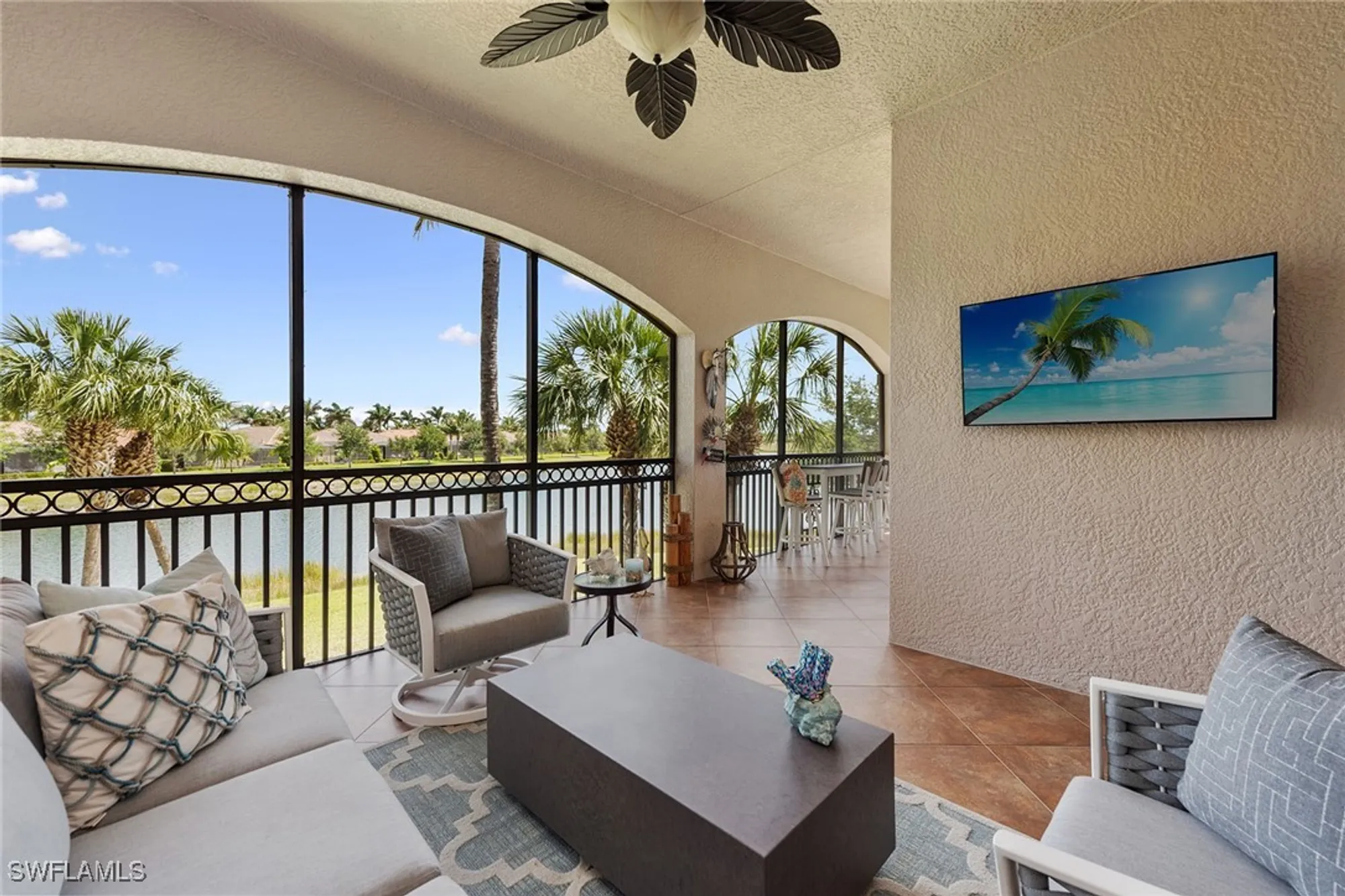 Property Slideshow image 25 of 50 | 3160 serena ln apt 202, Naples, FL, 34114