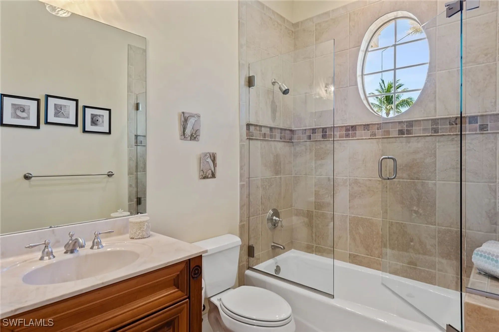 Property Slideshow image 20 of 50 | 3160 serena ln apt 202, Naples, FL, 34114