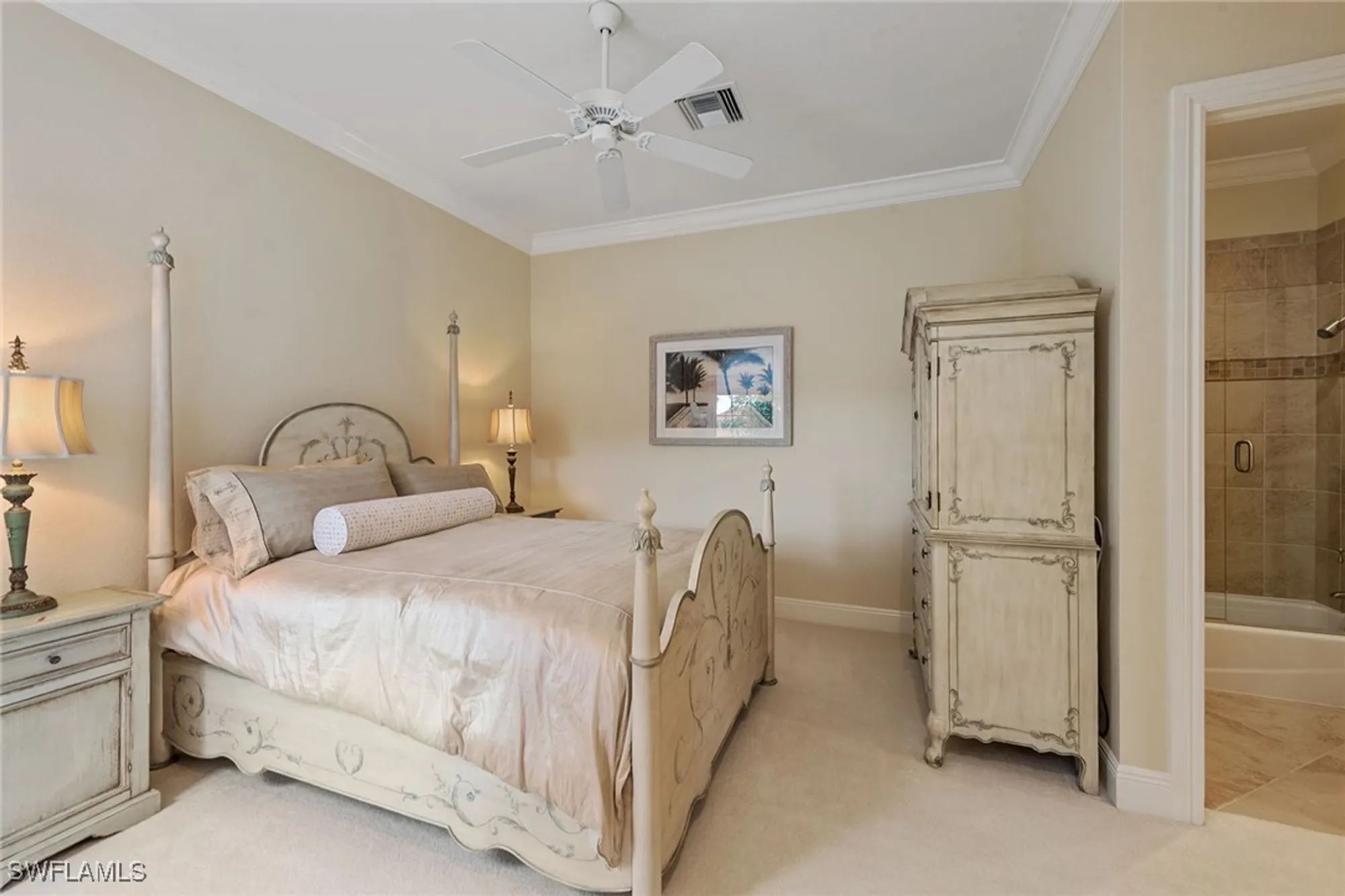 Property Slideshow image 21 of 50 | 3160 serena ln apt 202, Naples, FL, 34114