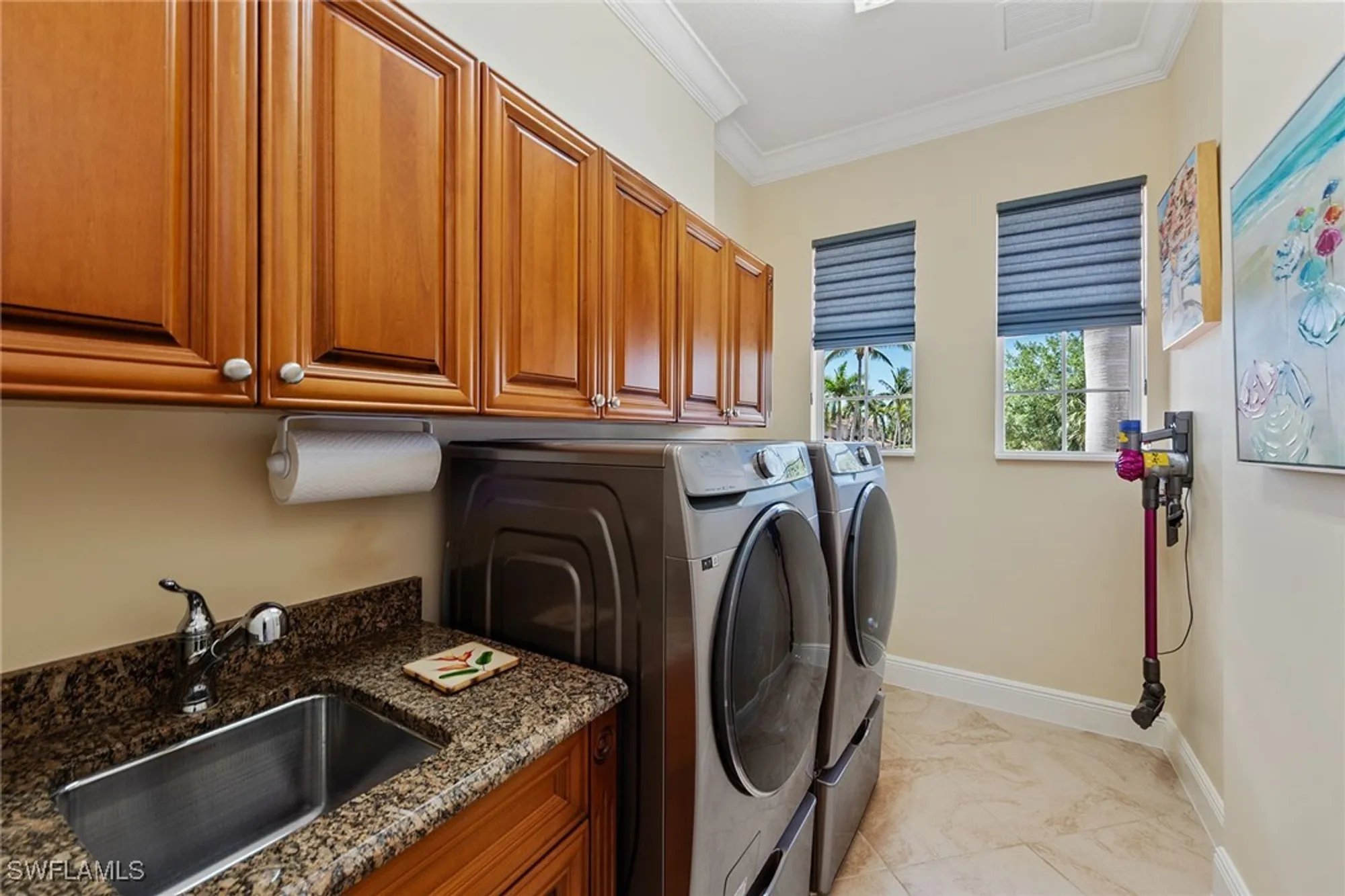 Property Slideshow image 23 of 50 | 3160 serena ln apt 202, Naples, FL, 34114