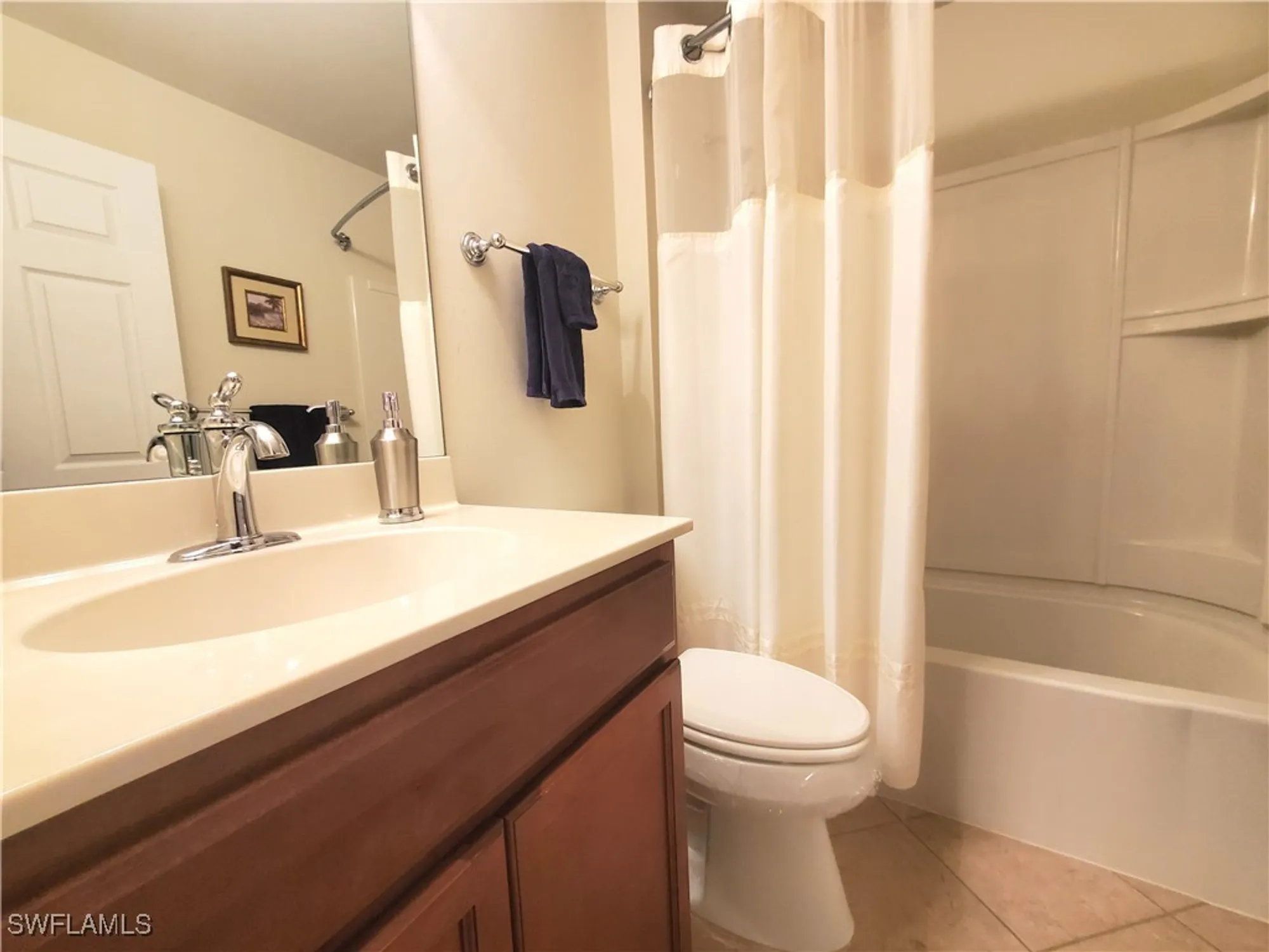 Property Slideshow image 24 of 50 | 8657 querce ct, Naples, FL, 34114