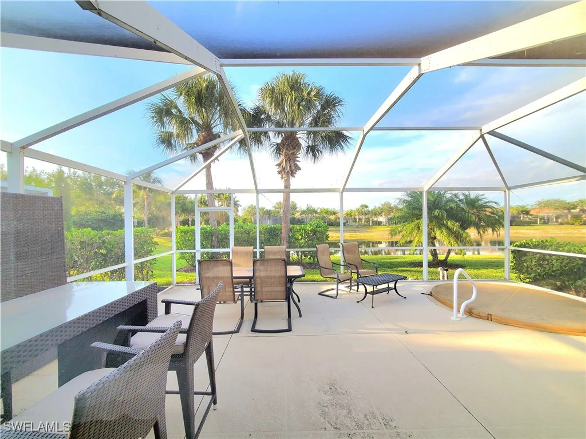 Property Slideshow image 9 of 50 | 8657 querce ct, Naples, FL, 34114