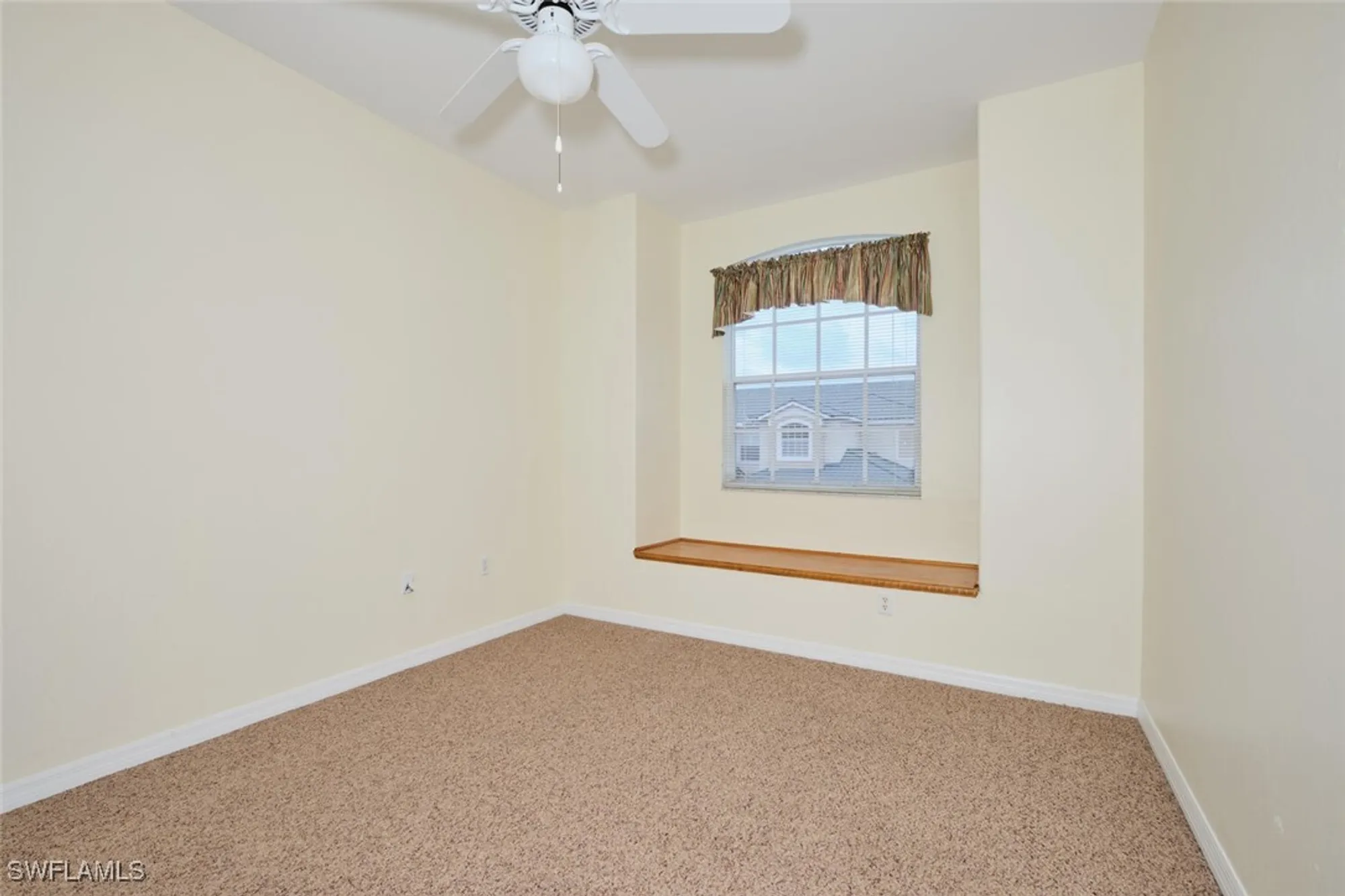 Property Slideshow image 15 of 40 | 14571 grande cay cir 3203, Fort Myers, FL, 33908