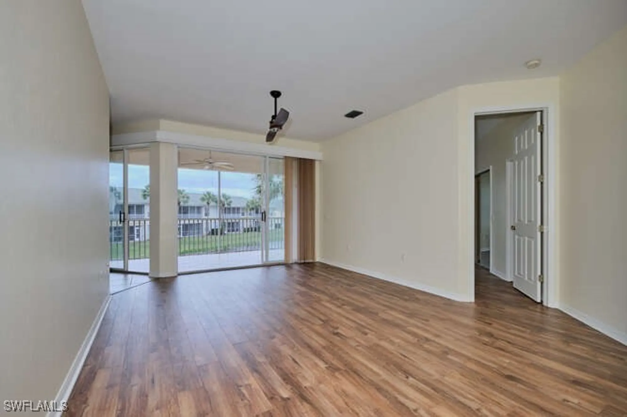 Property Slideshow image 10 of 40 | 14571 grande cay cir 3203, Fort Myers, FL, 33908