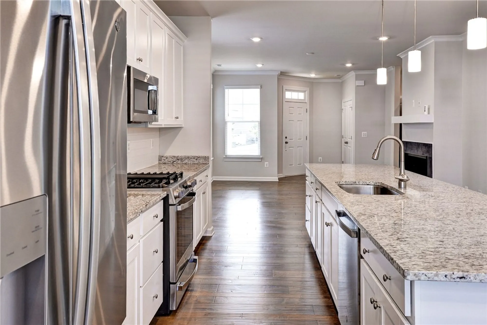 Property Slideshow image 14 of 48 | 6371 yarmouth run, Williamsburg, VA, 23188