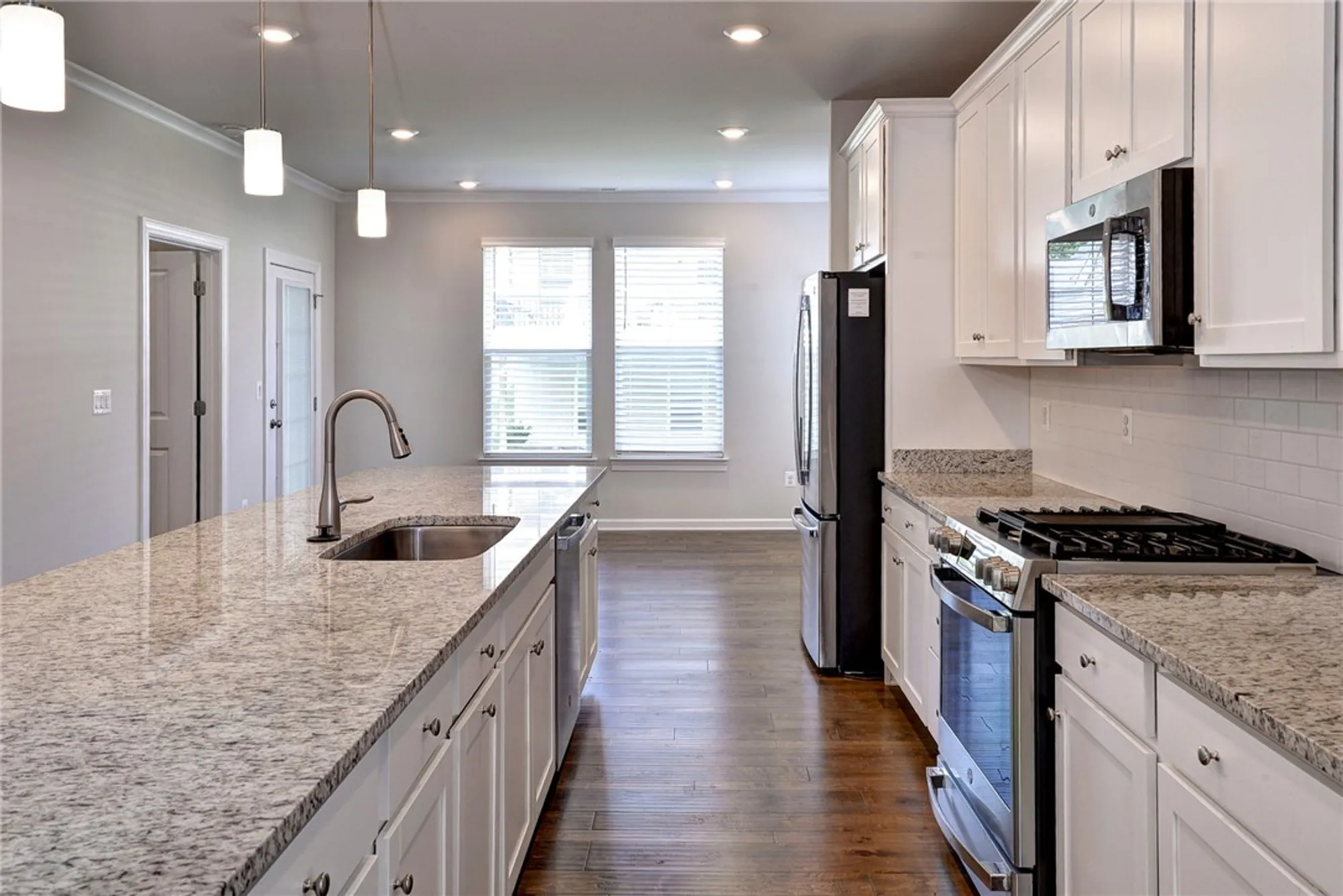 Property Slideshow image 12 of 48 | 6371 yarmouth run, Williamsburg, VA, 23188