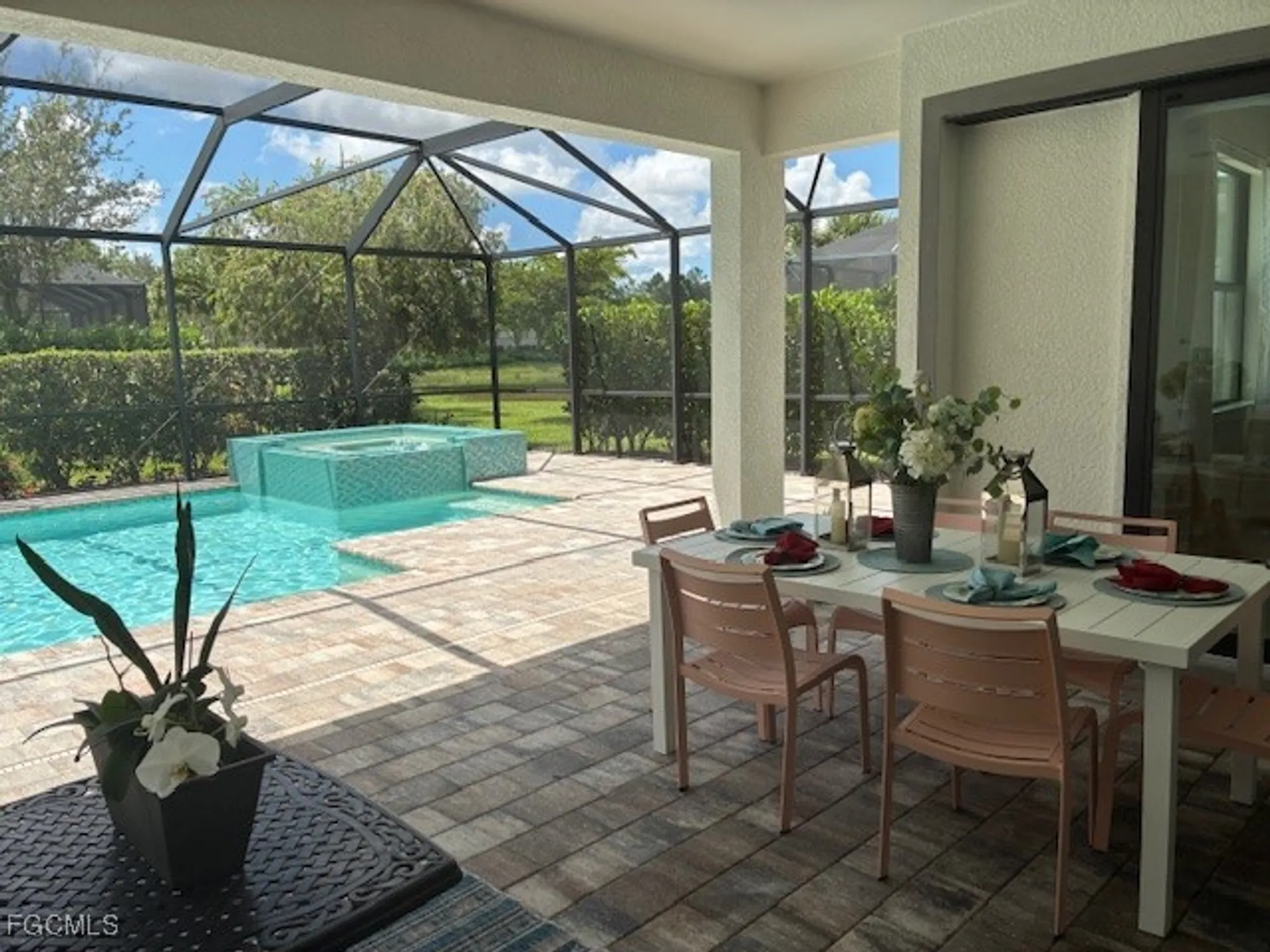 Property Slideshow image 25 of 38 | 12905 hadley ct, Fort Myers, FL, 33913