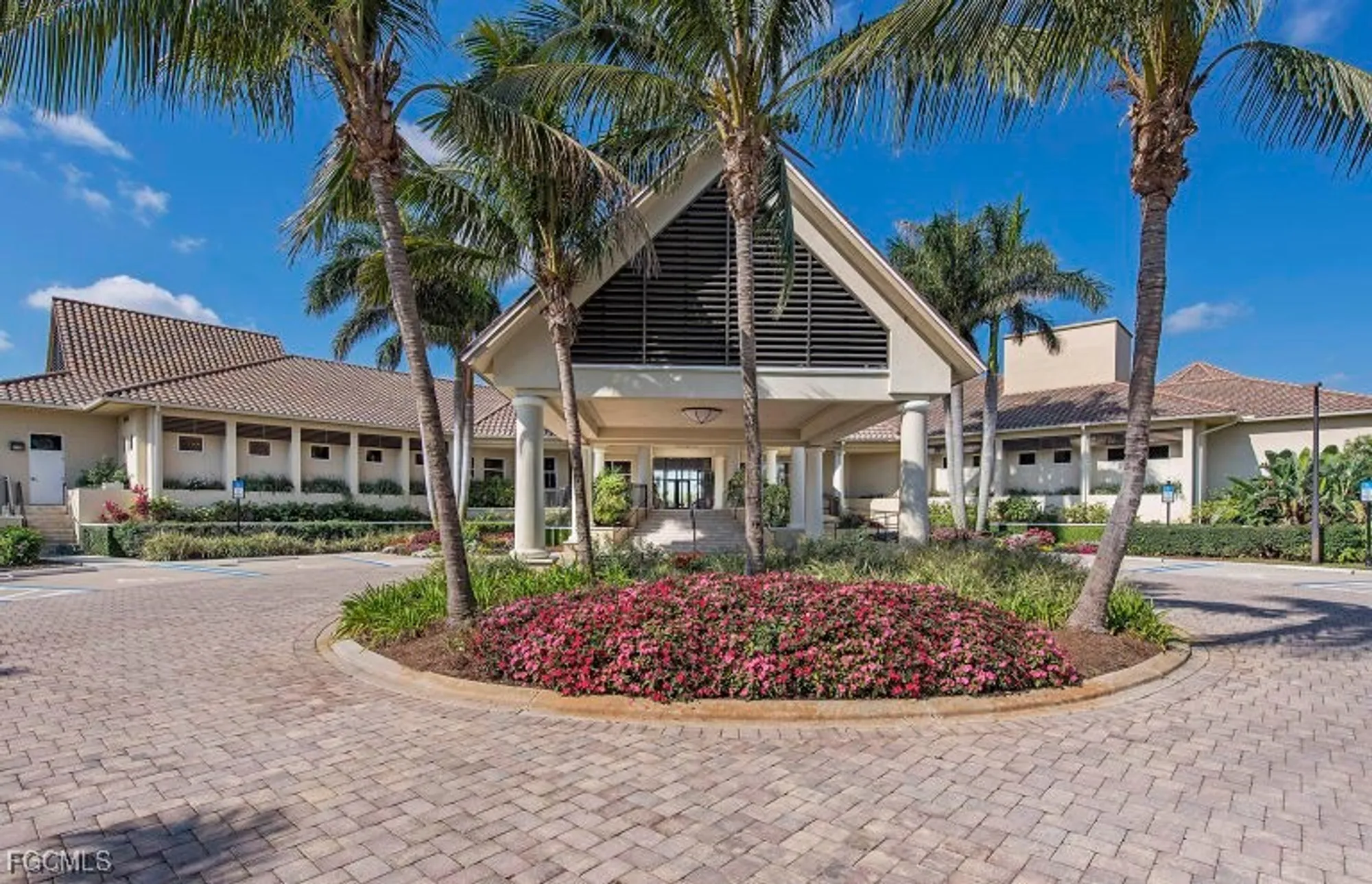 Property Slideshow image 29 of 38 | 12905 hadley ct, Fort Myers, FL, 33913