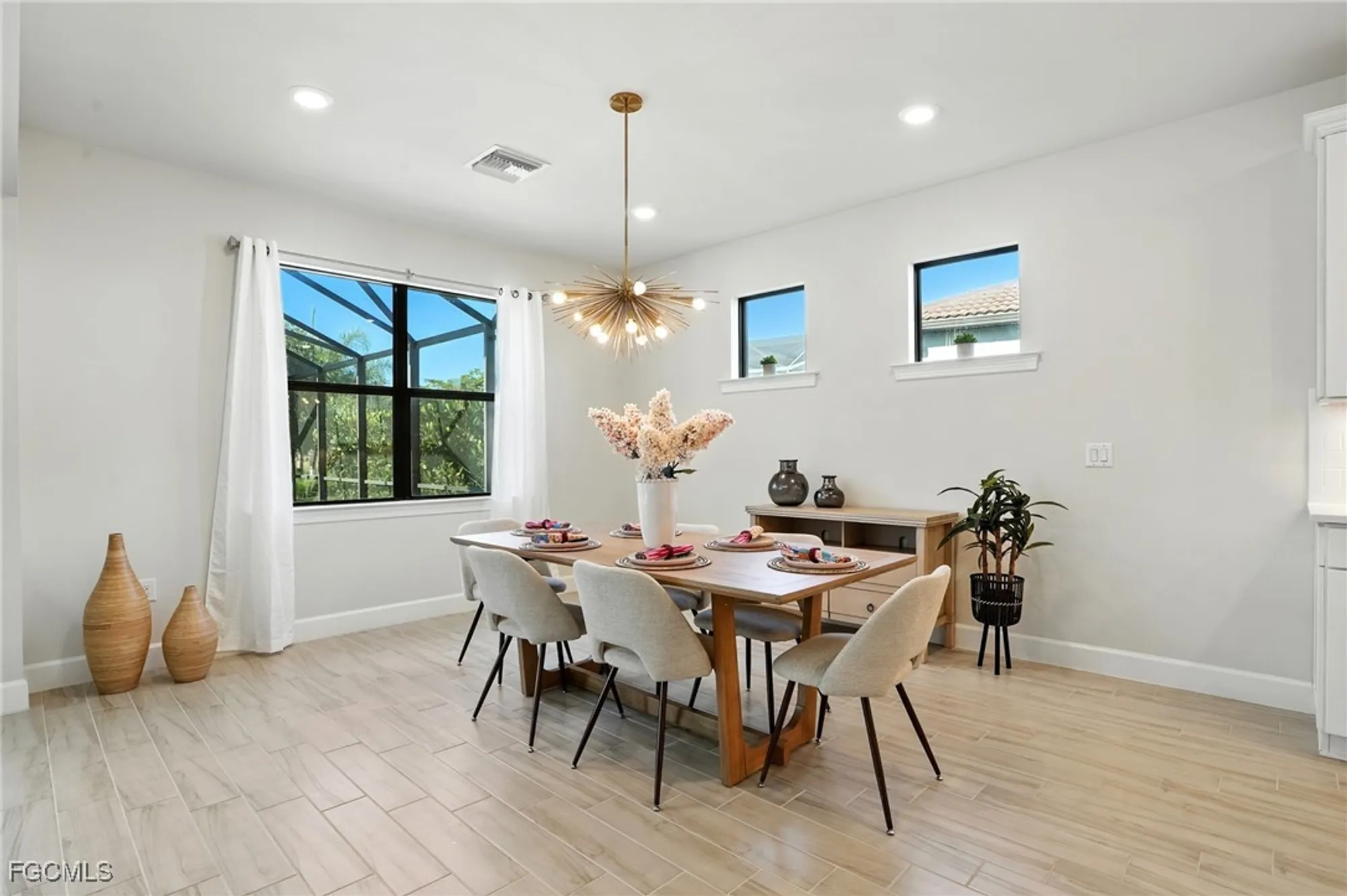 Property Slideshow image 7 of 38 | 12905 hadley ct, Fort Myers, FL, 33913