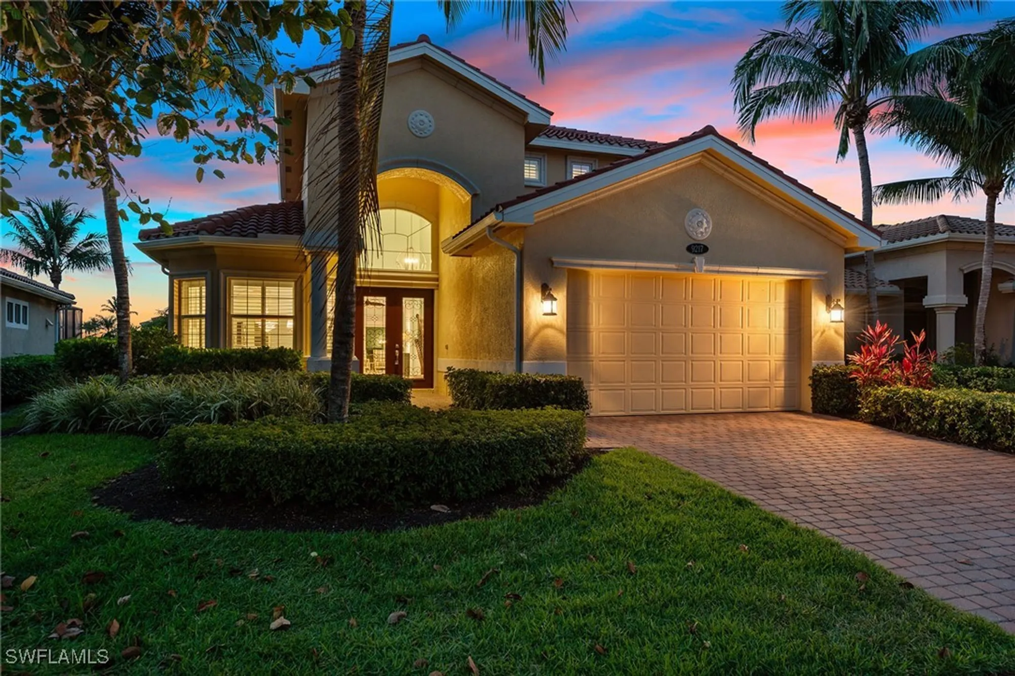 Property Slideshow image 33 of 49 | 9217 campanile cir, Naples, FL, 34114