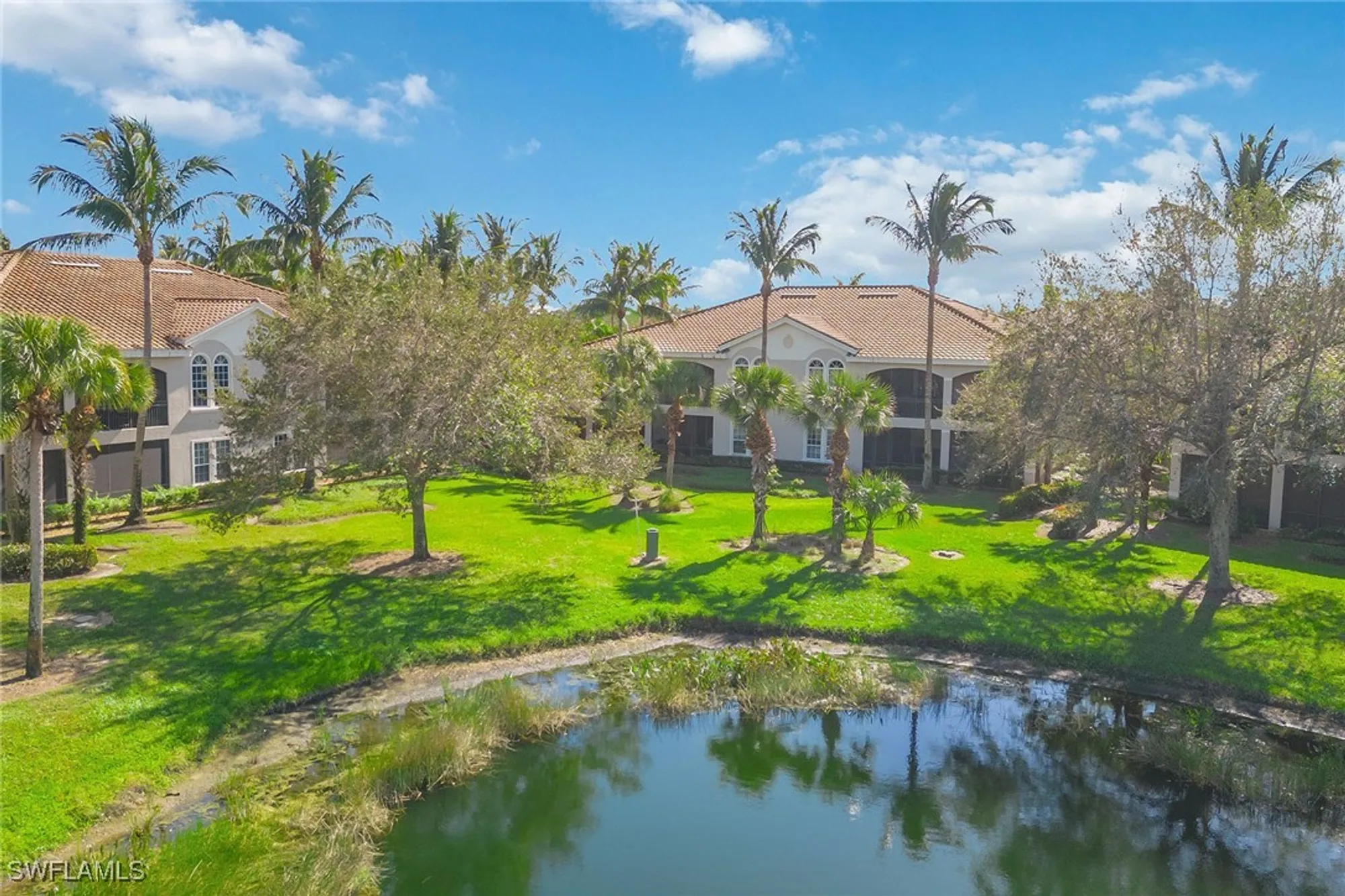 Property Slideshow image 28 of 50 | 3189 aviamar cir 202, Naples, FL, 34114