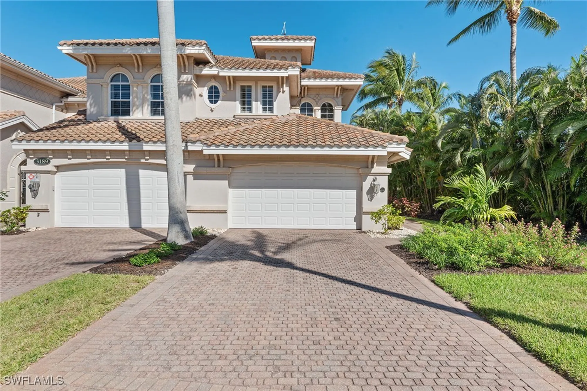 Property Slideshow image 34 of 50 | 3189 aviamar cir 202, Naples, FL, 34114