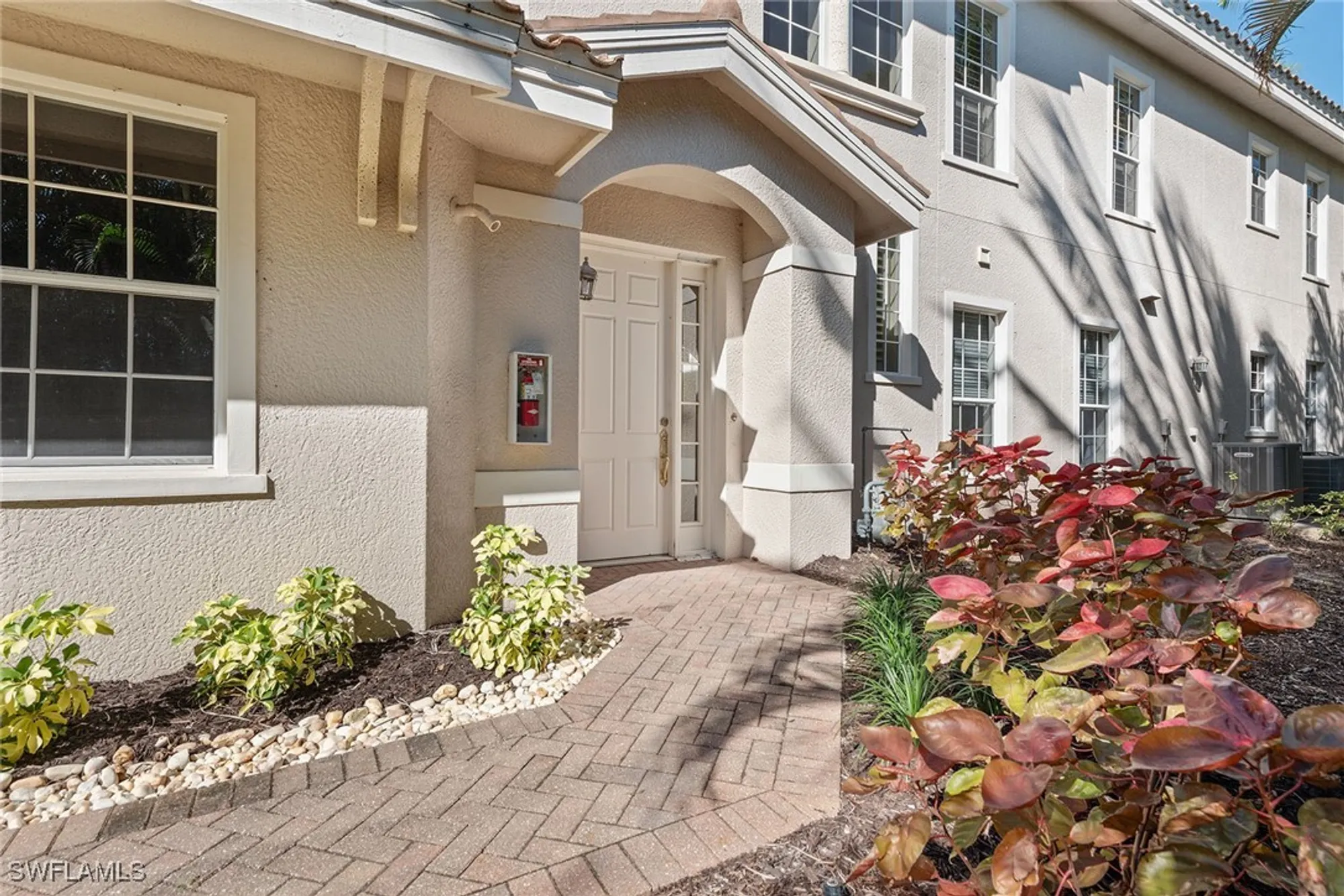 Property Slideshow image 36 of 50 | 3189 aviamar cir 202, Naples, FL, 34114