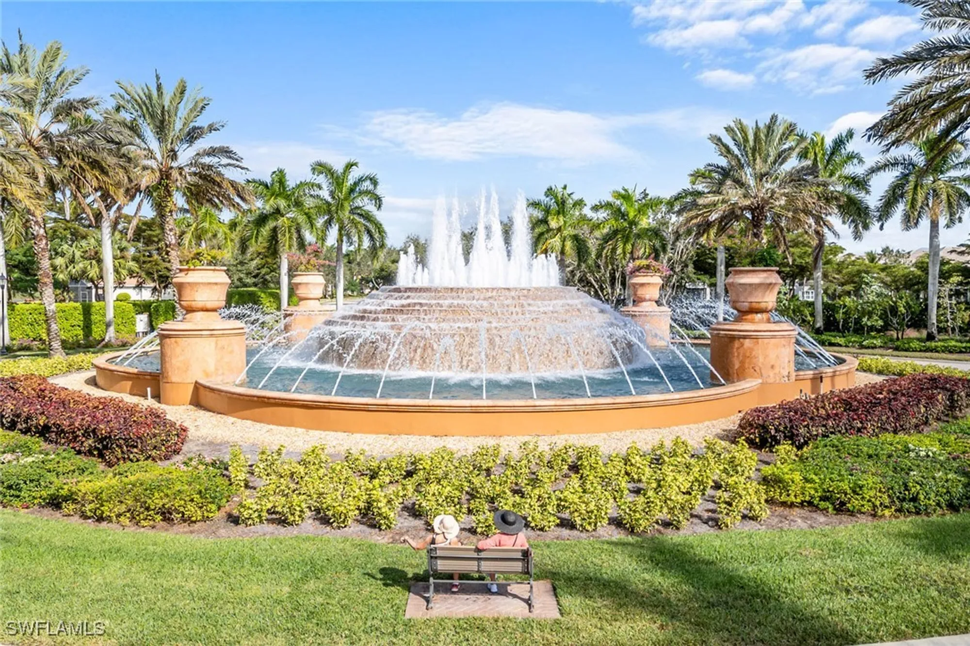 Property Slideshow image 38 of 50 | 3189 aviamar cir 202, Naples, FL, 34114