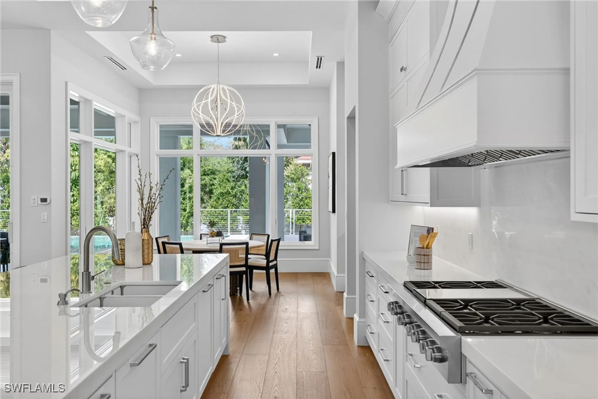 Property Slideshow image 14 of 37 | 375 bow line dr, Naples, FL, 34103