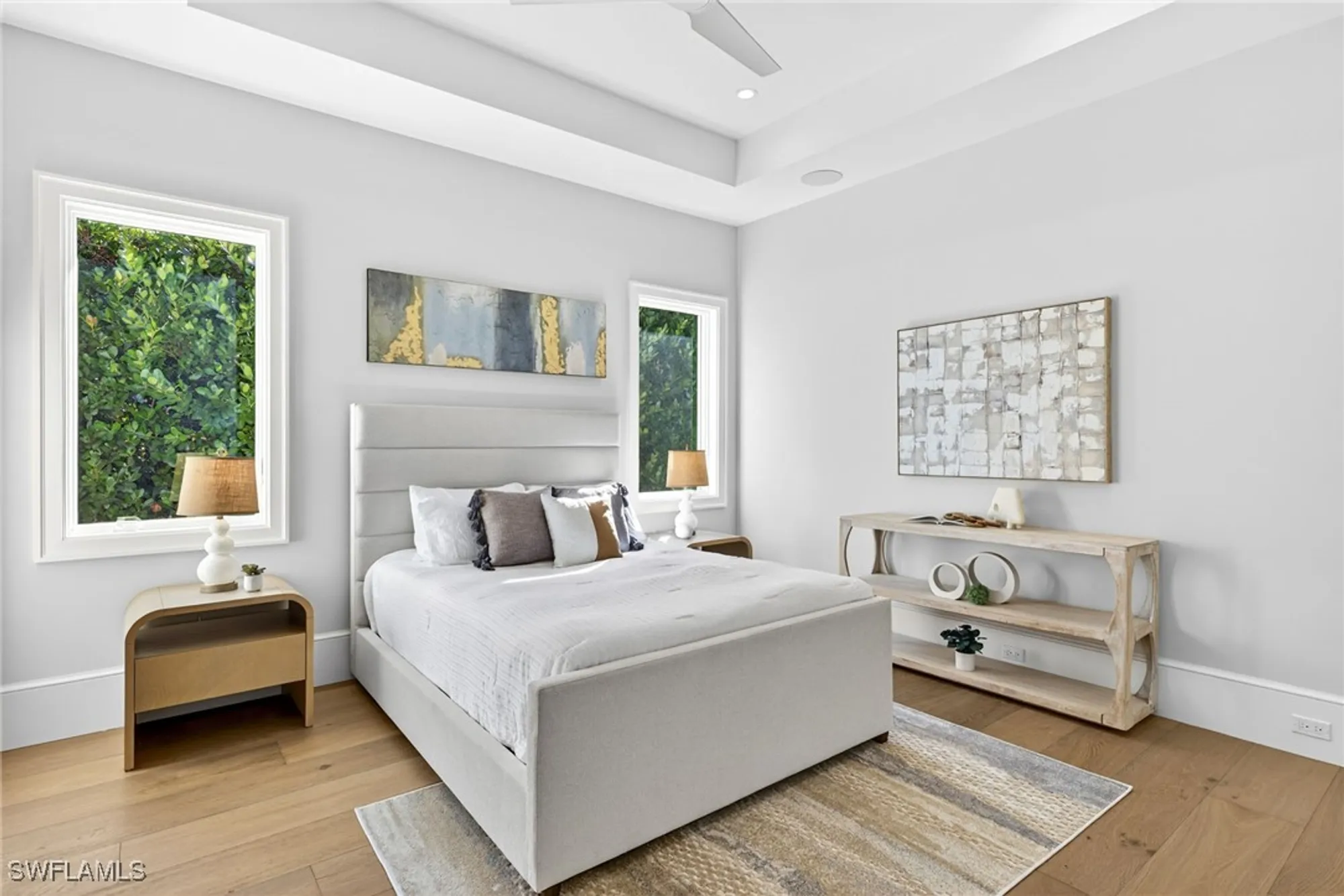 Property Slideshow image 27 of 37 | 375 bow line dr, Naples, FL, 34103