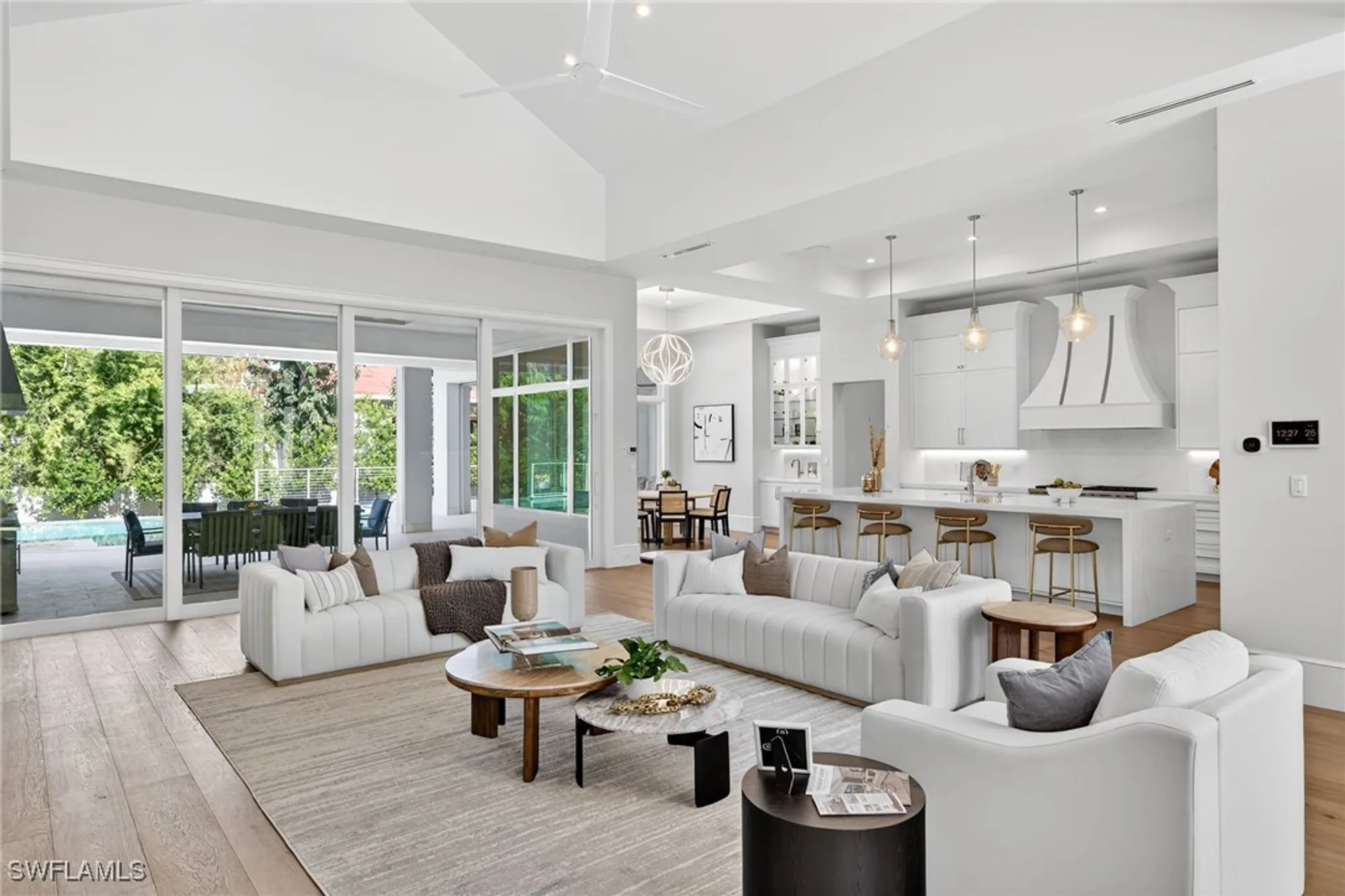 Property Slideshow image 6 of 37 | 375 bow line dr, Naples, FL, 34103