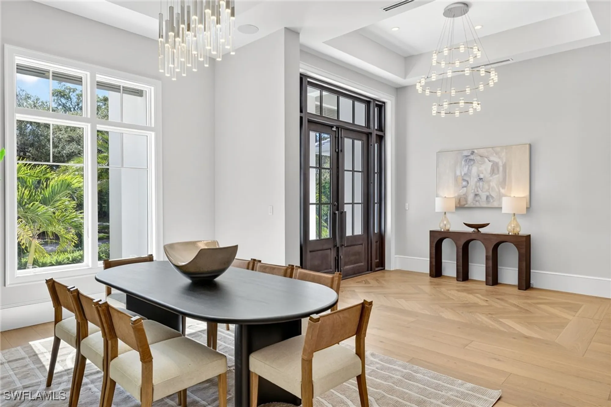 Property Slideshow image 9 of 37 | 375 bow line dr, Naples, FL, 34103