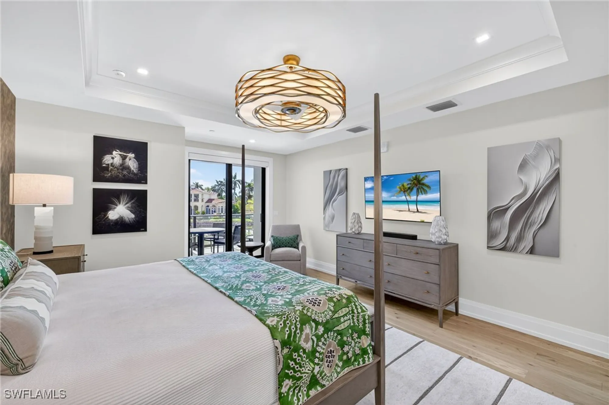 Property Slideshow image 17 of 46 | 1820 gulf shore blvd n unit 202, Naples, FL, 34102