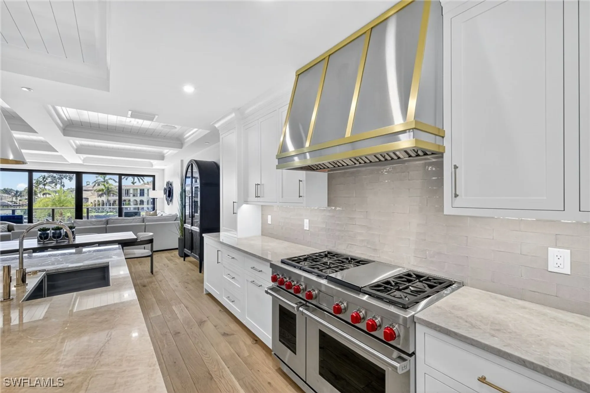 Property Slideshow image 11 of 46 | 1820 gulf shore blvd n unit 202, Naples, FL, 34102