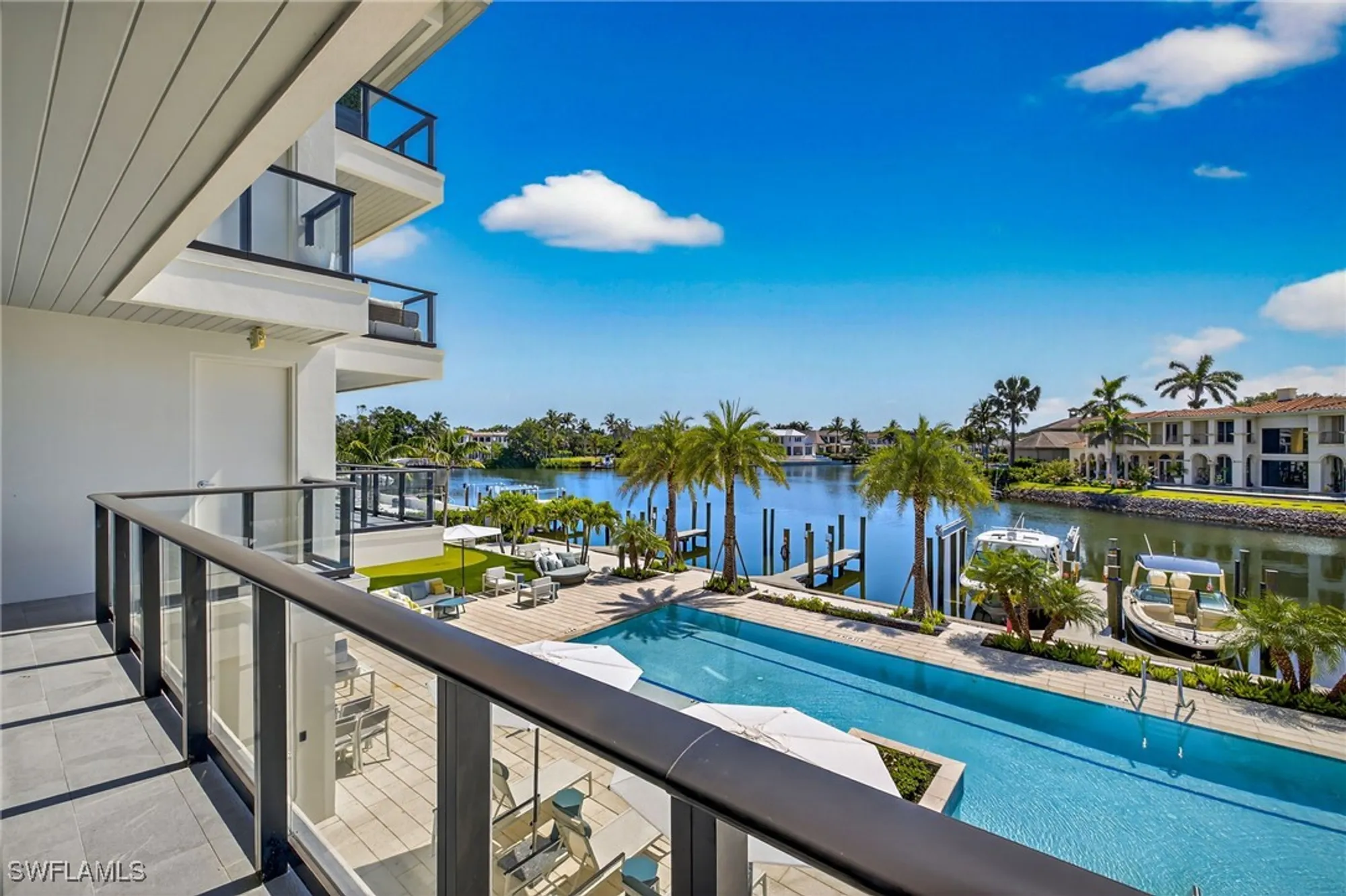 Property Slideshow image 34 of 46 | 1820 gulf shore blvd n unit 202, Naples, FL, 34102