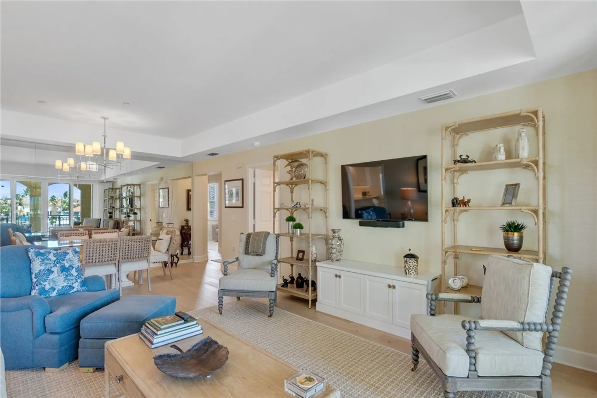 Property Slideshow image 8 of 36 | 5520 n harbor village dr apt 205, Vero Beach, FL, 32967