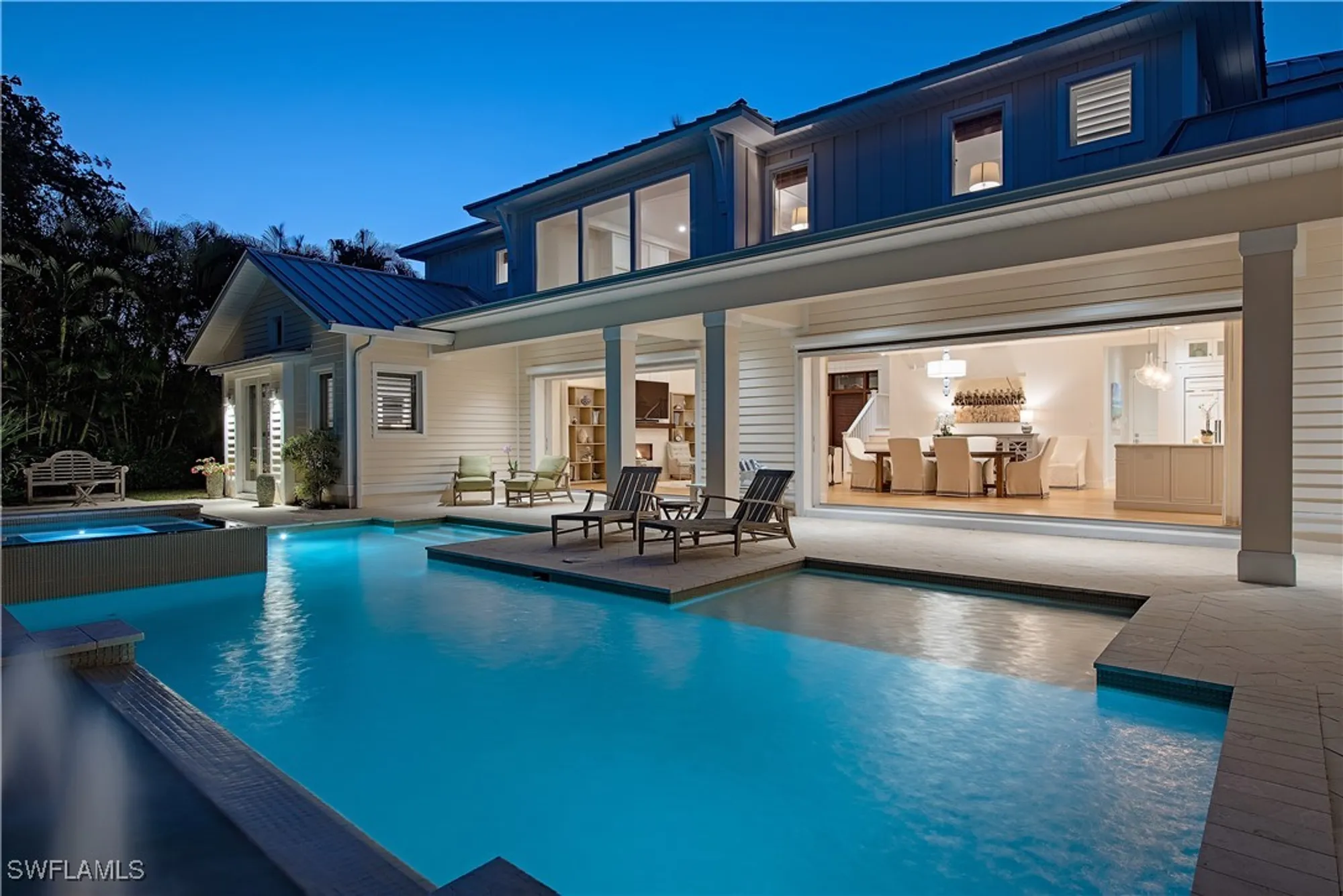 Property Slideshow image 10 of 45 | 670 mooring line dr, Naples, FL, 34102