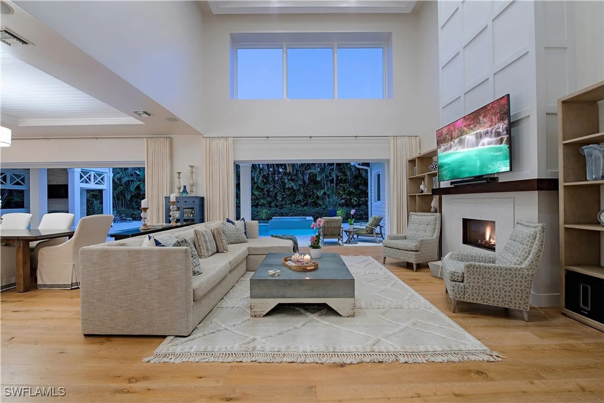 Property Slideshow image 8 of 45 | 670 mooring line dr, Naples, FL, 34102