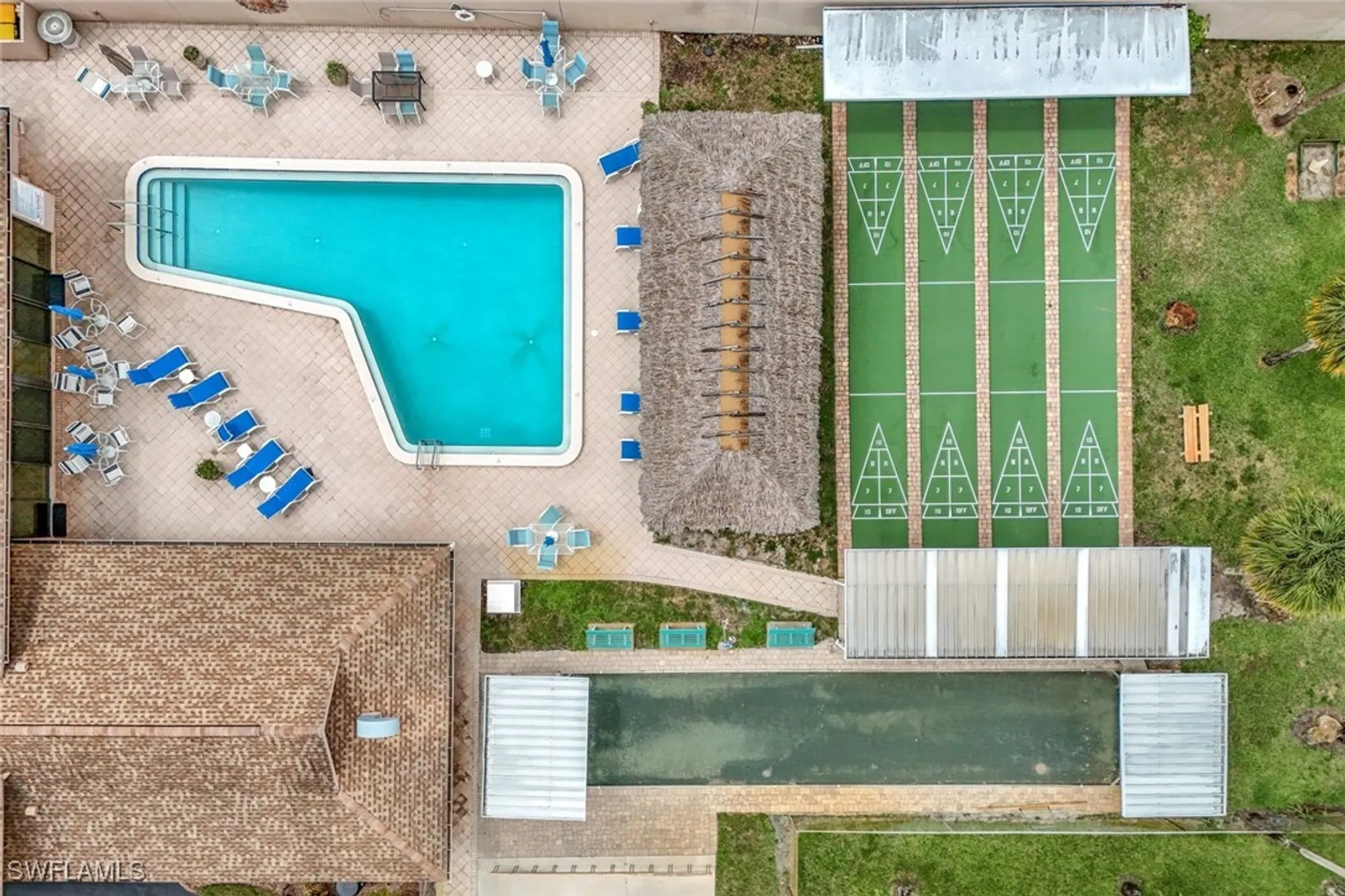 Property Slideshow image 10 of 31 | 524 menton ln, Naples, FL, 34112