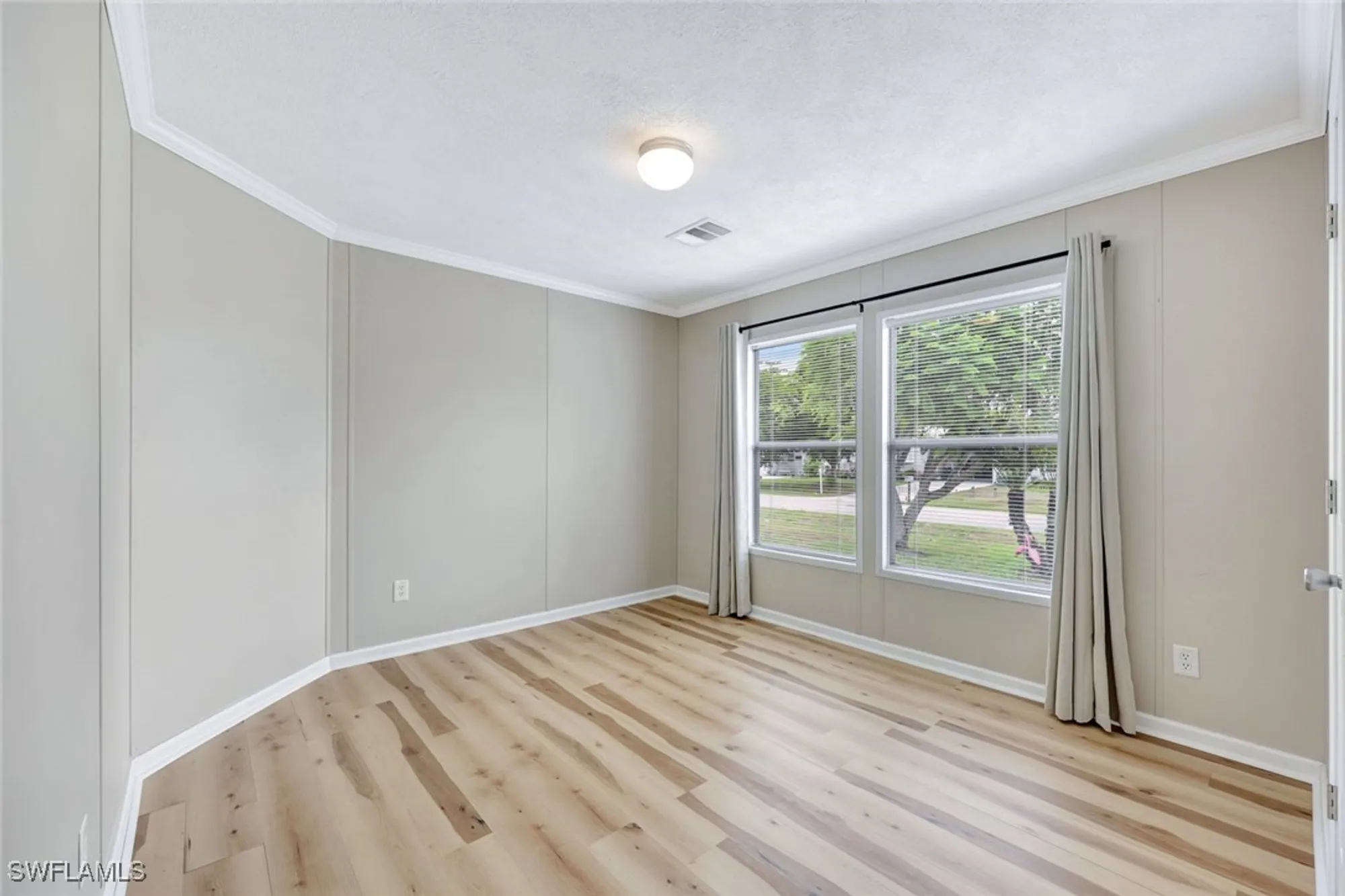 Property Slideshow image 21 of 31 | 524 menton ln, Naples, FL, 34112