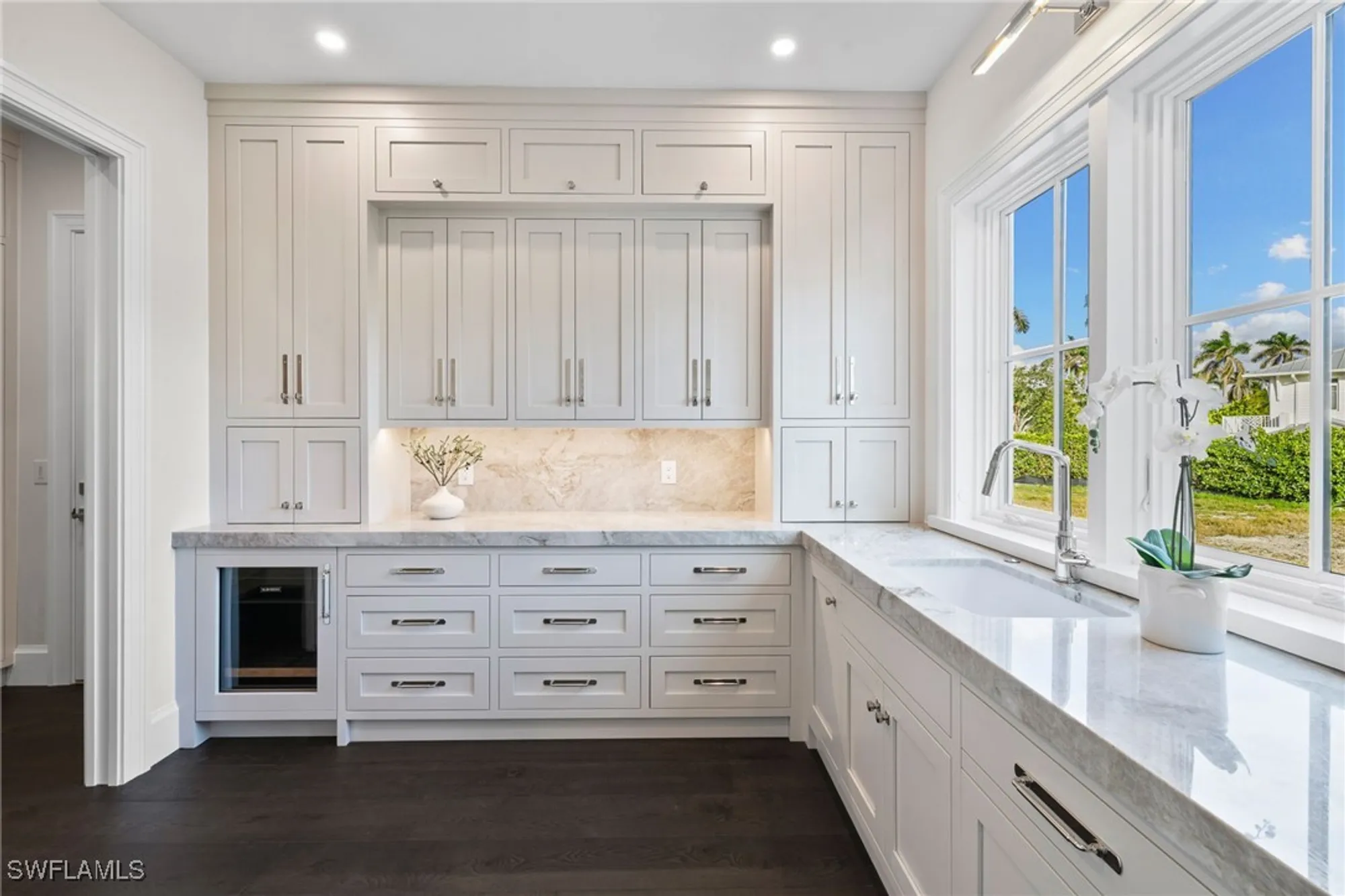 Property Slideshow image 15 of 48 | 330 hawser ln, Naples, FL, 34102