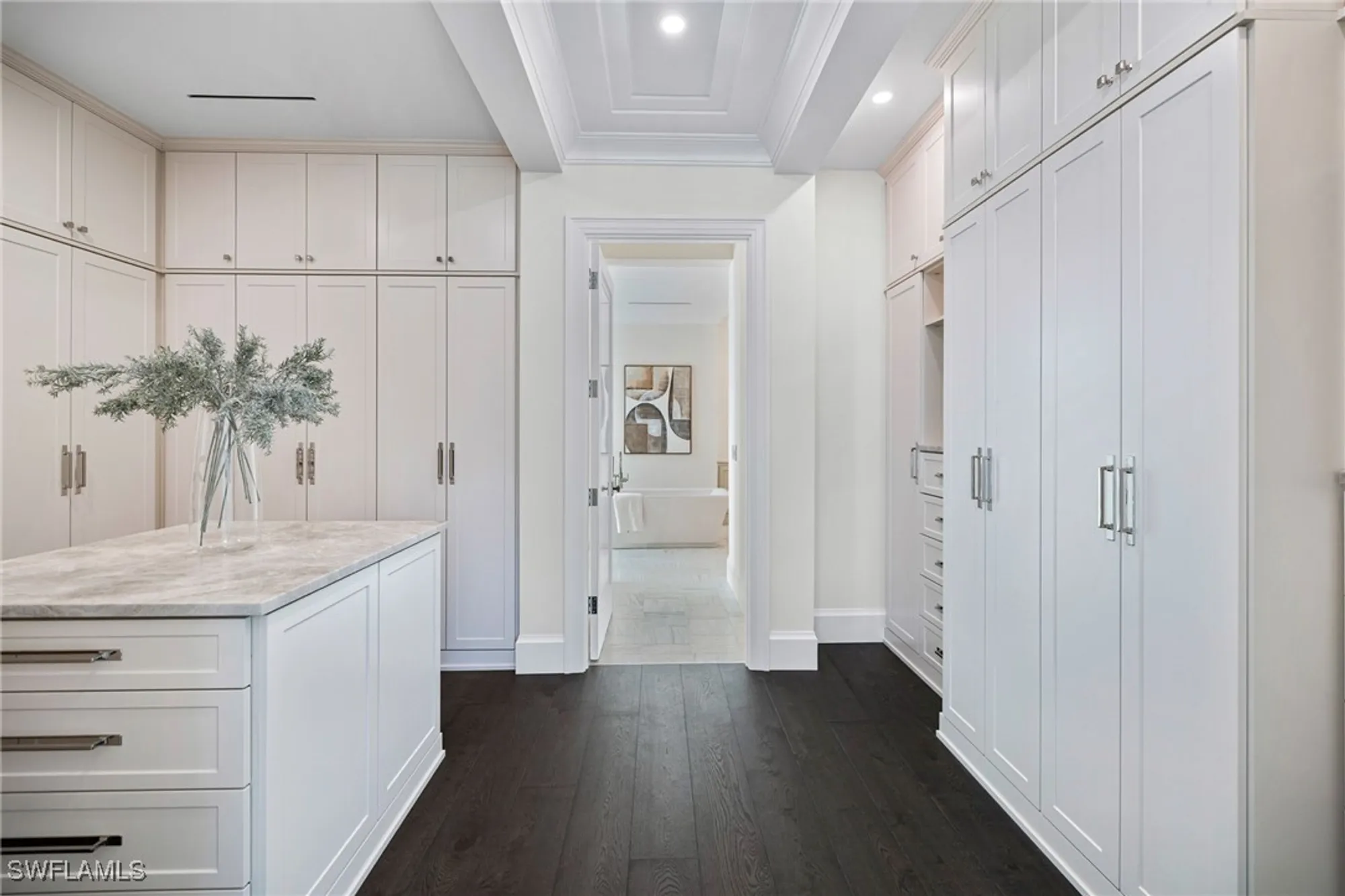 Property Slideshow image 19 of 48 | 330 hawser ln, Naples, FL, 34102