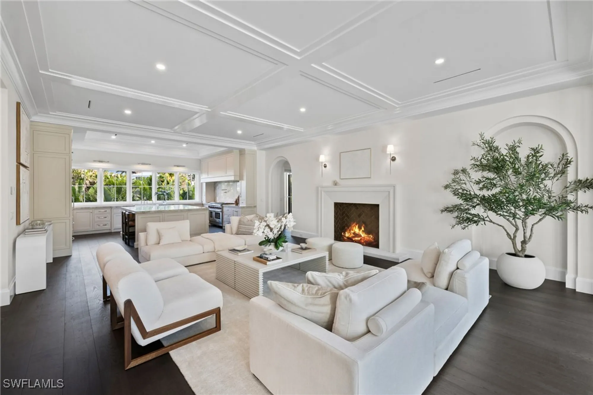 Property Slideshow image 9 of 48 | 330 hawser ln, Naples, FL, 34102