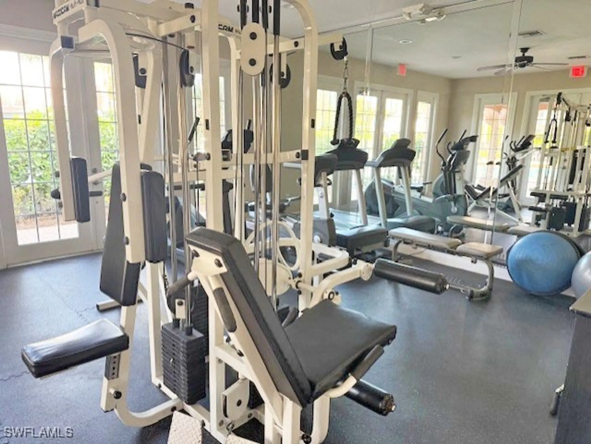 Property Slideshow image 18 of 28 | 600 via mezner 1502, Naples, FL, 34108