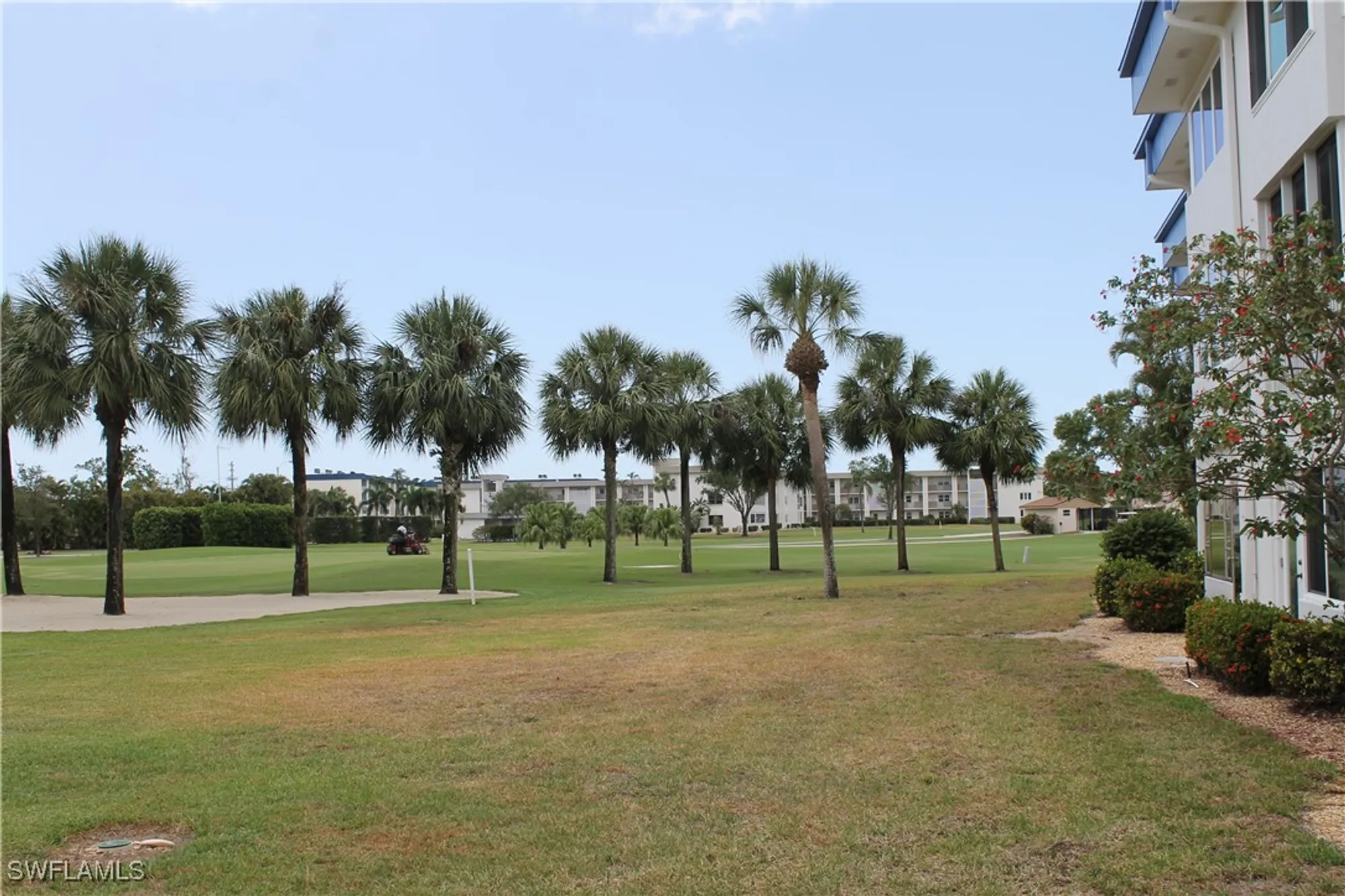 Property Slideshow image 16 of 50 | 1828 pine valley dr 310, Fort Myers, FL, 33907