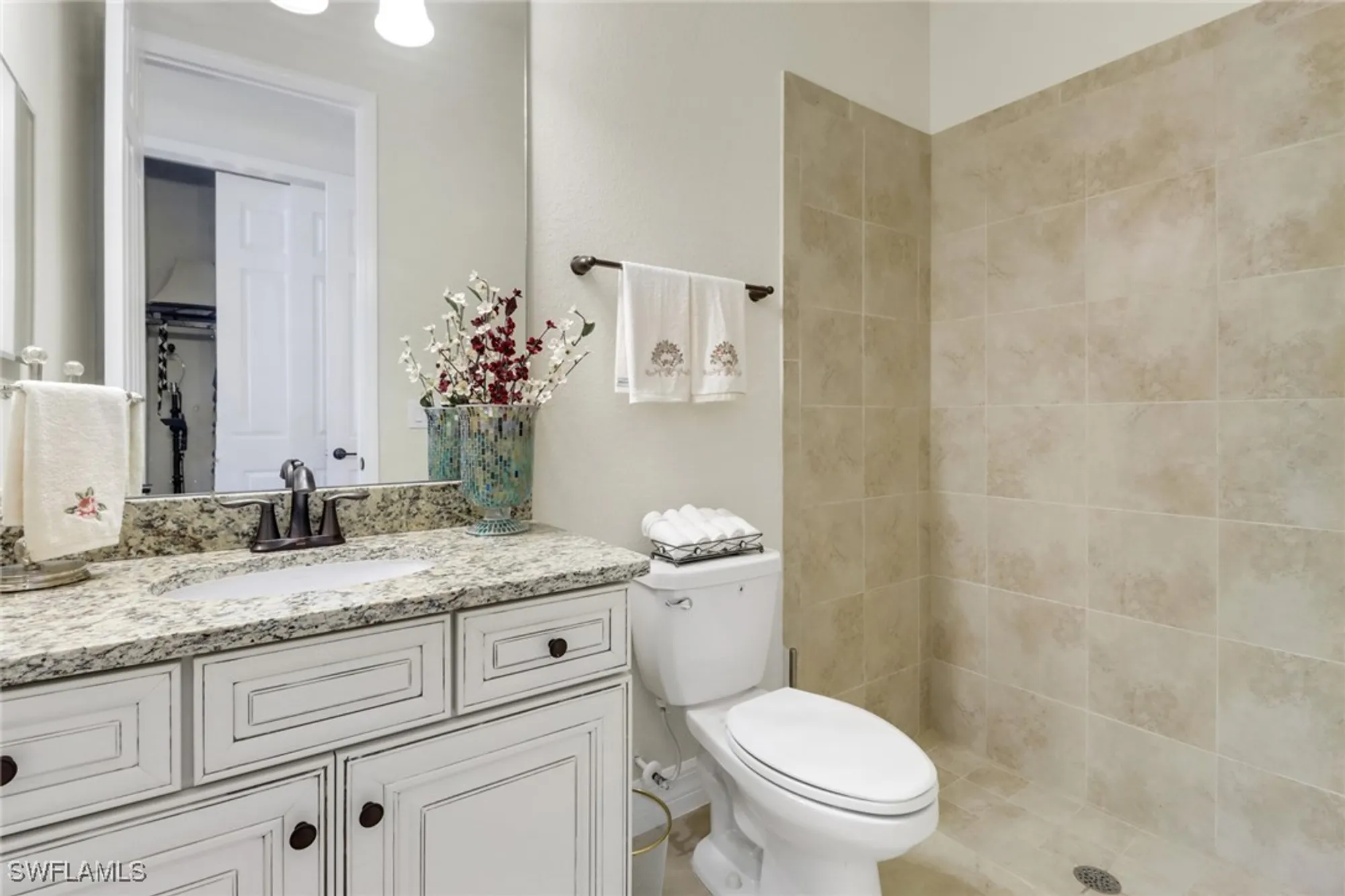 Property Slideshow image 19 of 23 | 28103 kerry ct, Bonita Springs, FL, 34135