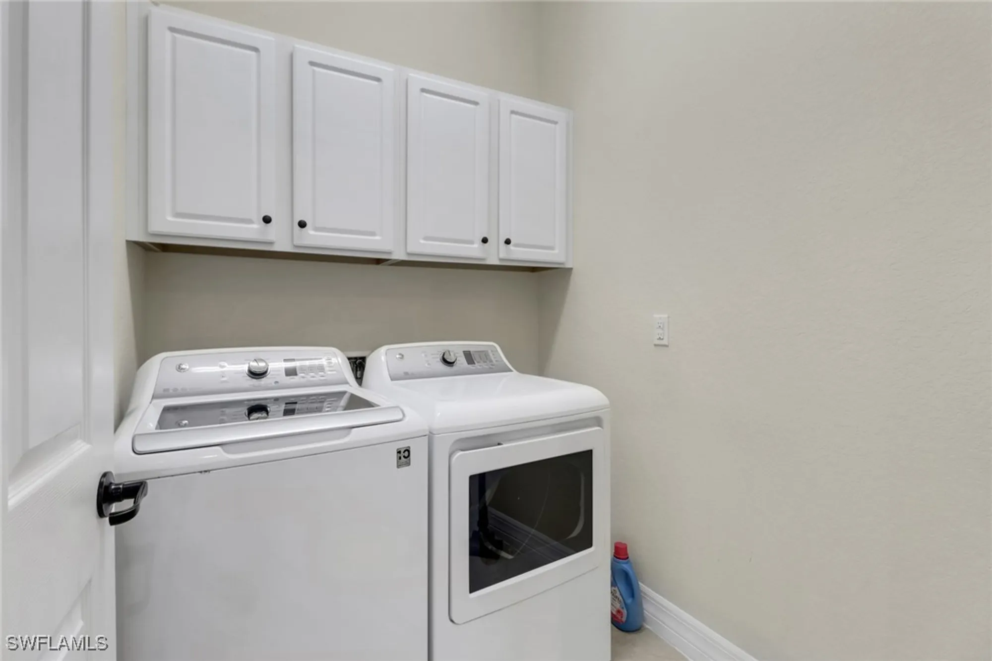 Property Slideshow image 20 of 23 | 28103 kerry ct, Bonita Springs, FL, 34135