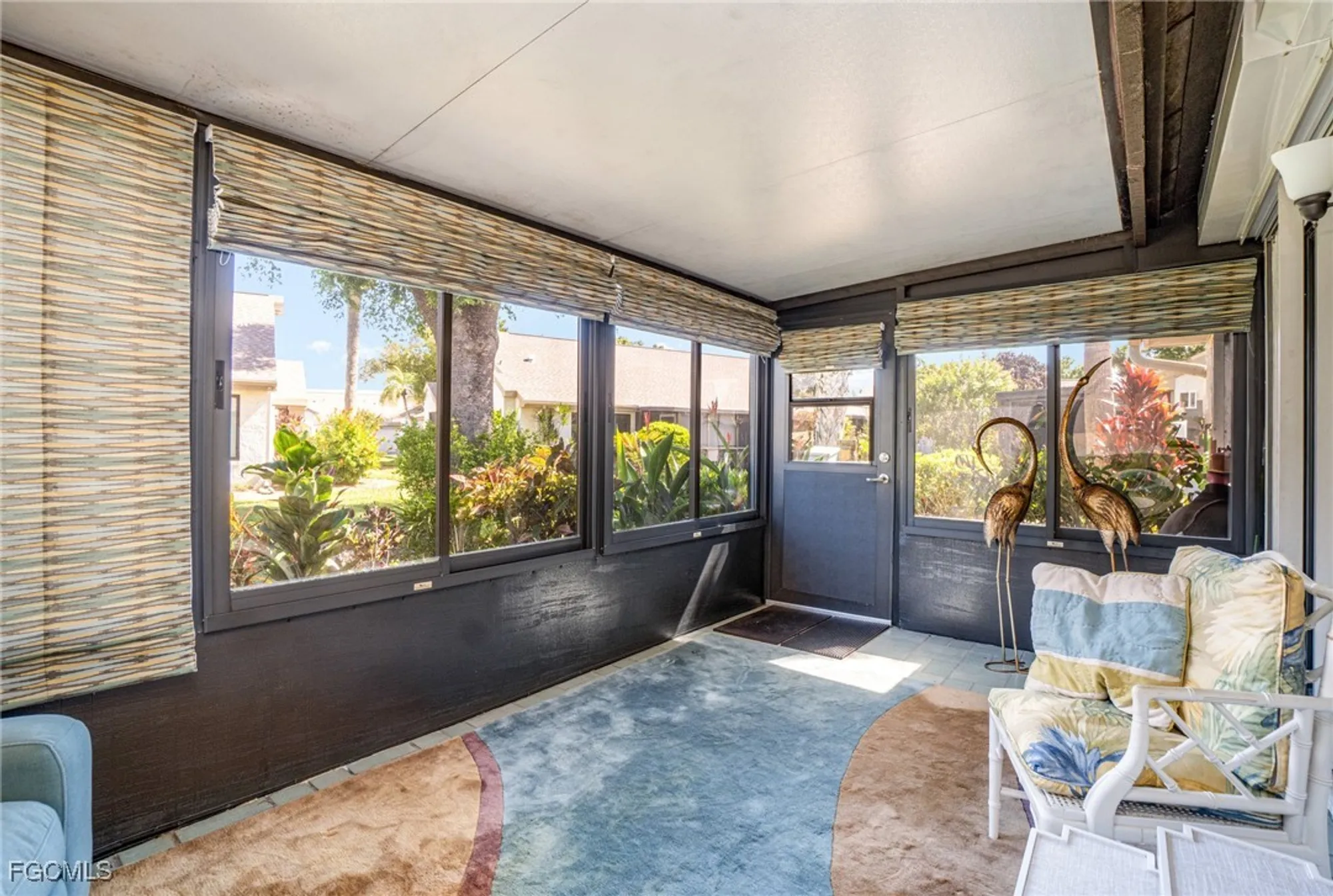 Property Slideshow image 14 of 42 | 1836 pine glade cir, Fort Myers, FL, 33907