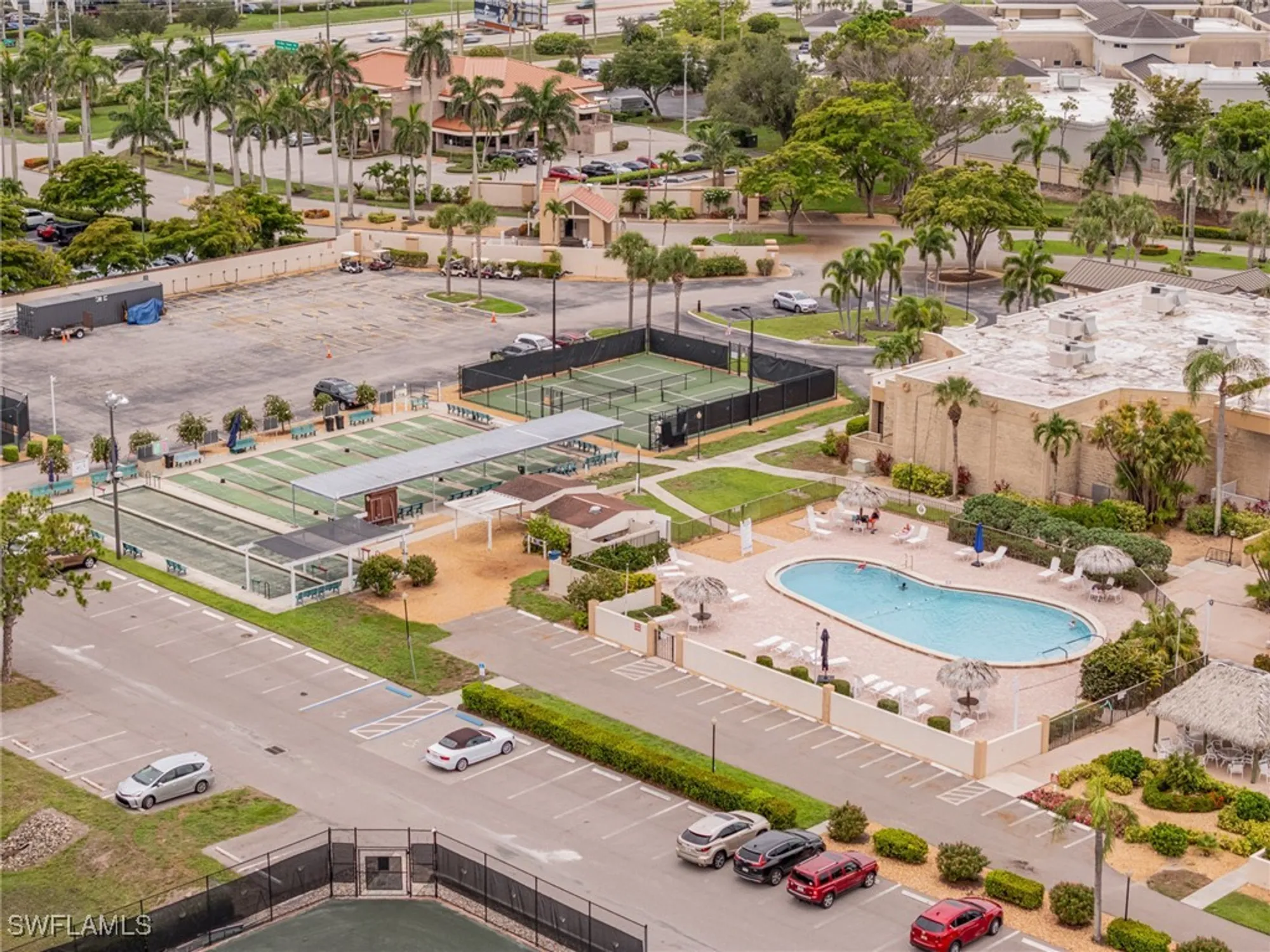 Property Slideshow image 39 of 42 | 1836 pine glade cir, Fort Myers, FL, 33907