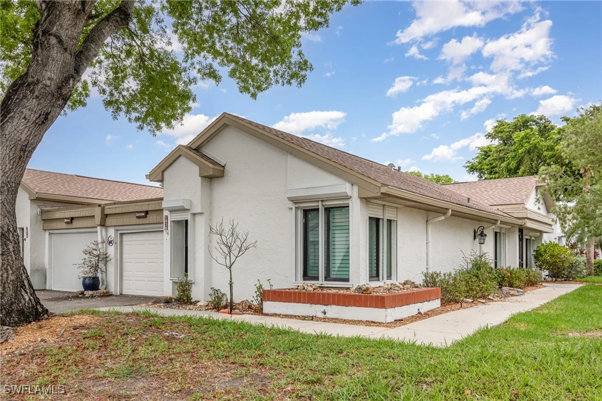 Property Slideshow image 30 of 42 | 1836 pine glade cir, Fort Myers, FL, 33907