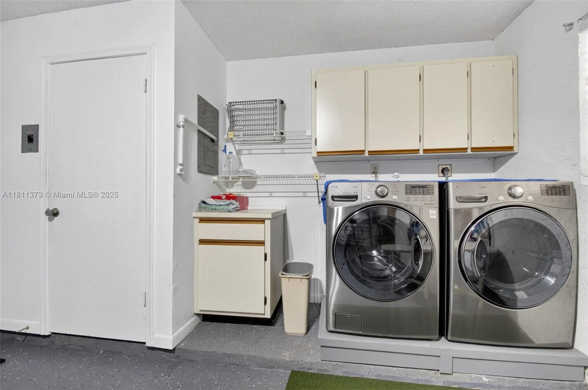 Property Slideshow image 29 of 62 | 3810 rowena cir, West Palm Beach, FL, 33417