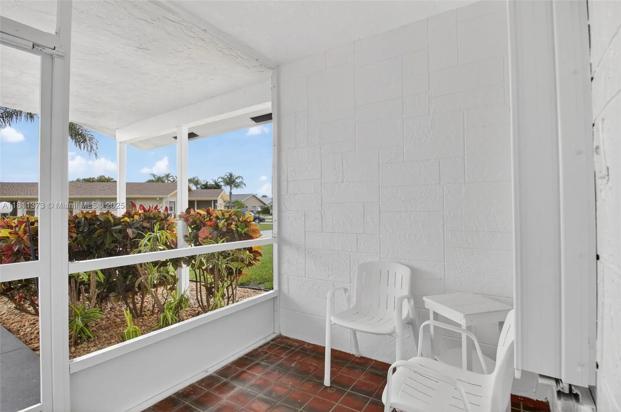 Property Slideshow image 4 of 62 | 3810 rowena cir, West Palm Beach, FL, 33417