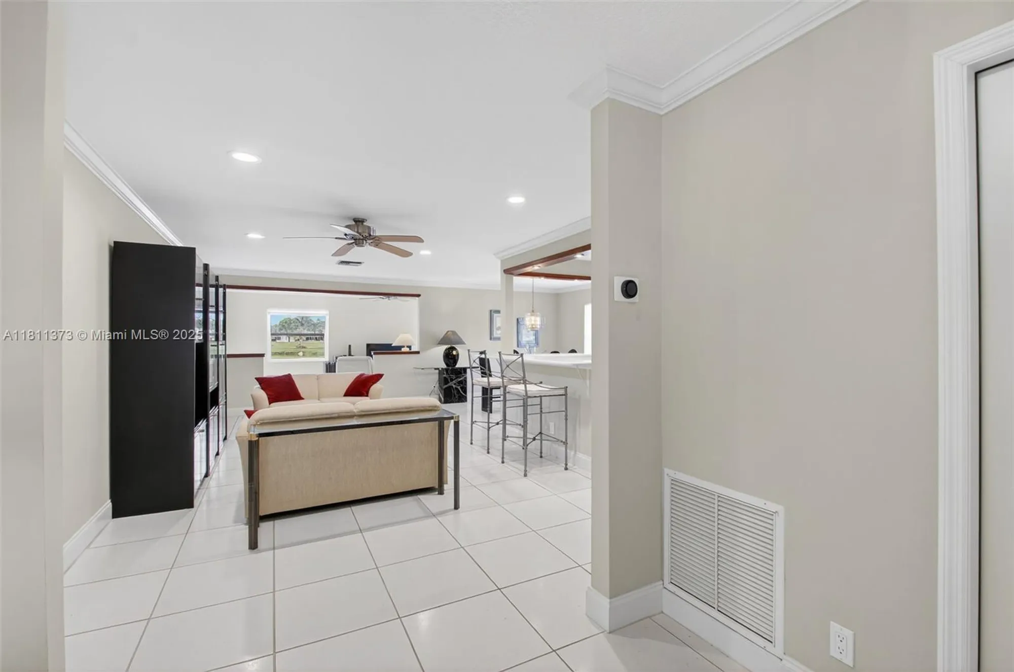 Property Slideshow image 5 of 62 | 3810 rowena cir, West Palm Beach, FL, 33417
