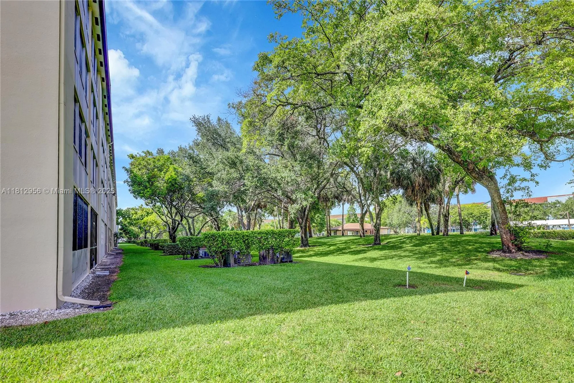 Property Slideshow image 19 of 27 | 1551 sw 135th ter 112g, Pembroke Pines, FL, 33027