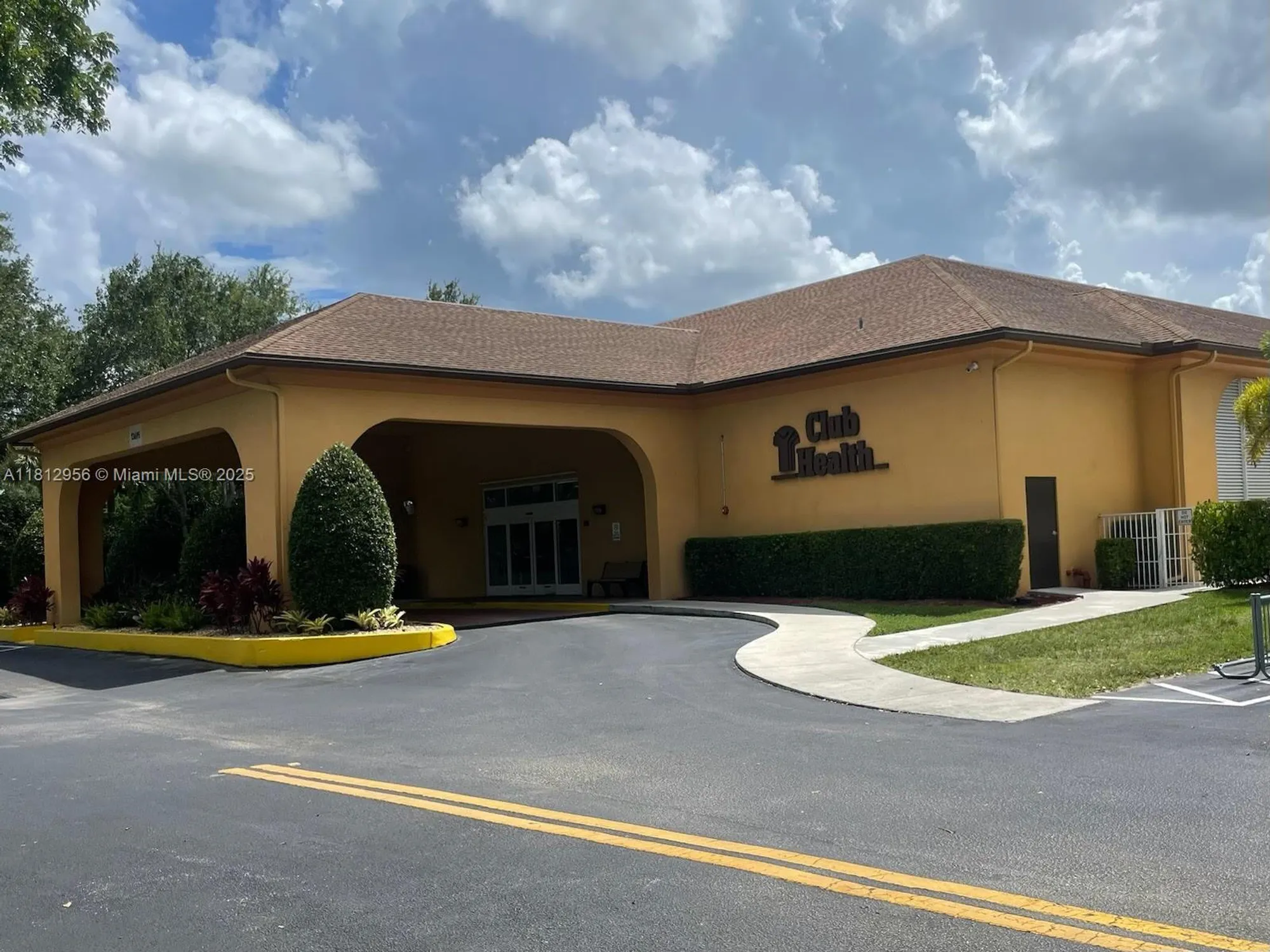 Property Slideshow image 26 of 27 | 1551 sw 135th ter 112g, Pembroke Pines, FL, 33027