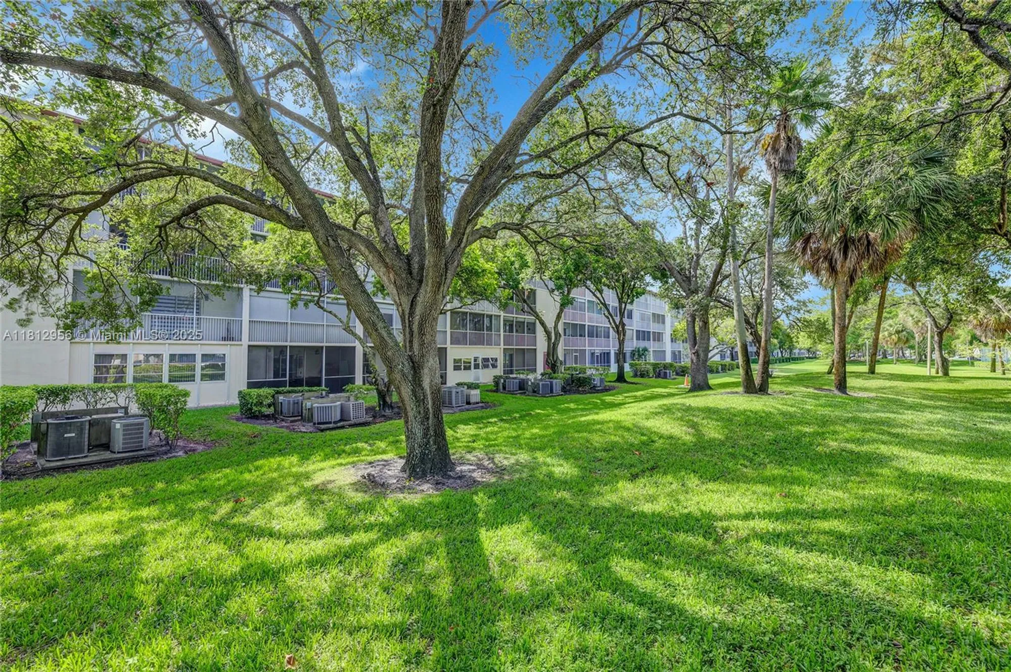 Property Slideshow image 20 of 27 | 1551 sw 135th ter 112g, Pembroke Pines, FL, 33027