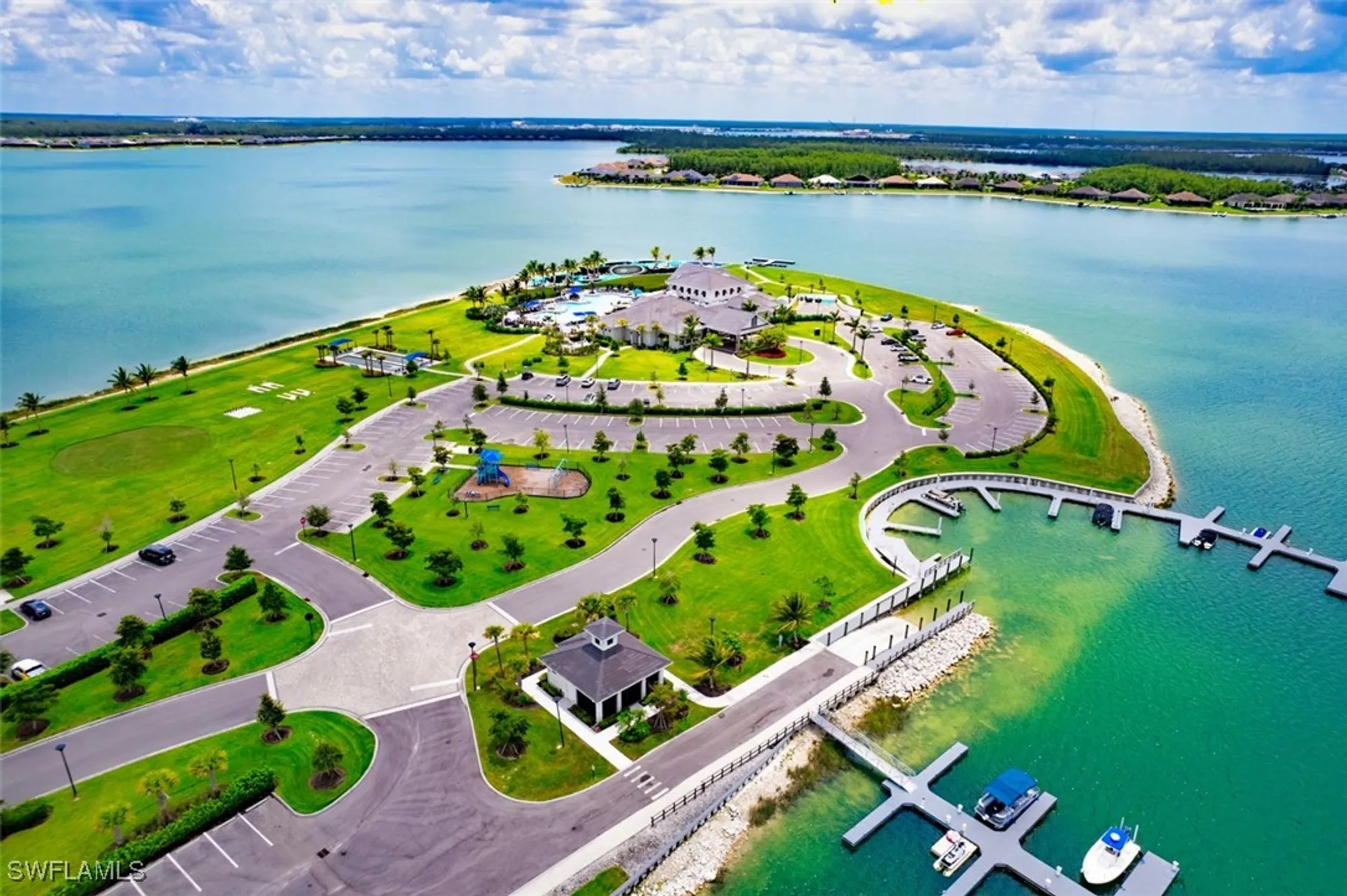 Property Slideshow image 35 of 49 | 18380 wildblue blvd, Fort Myers, FL, 33913