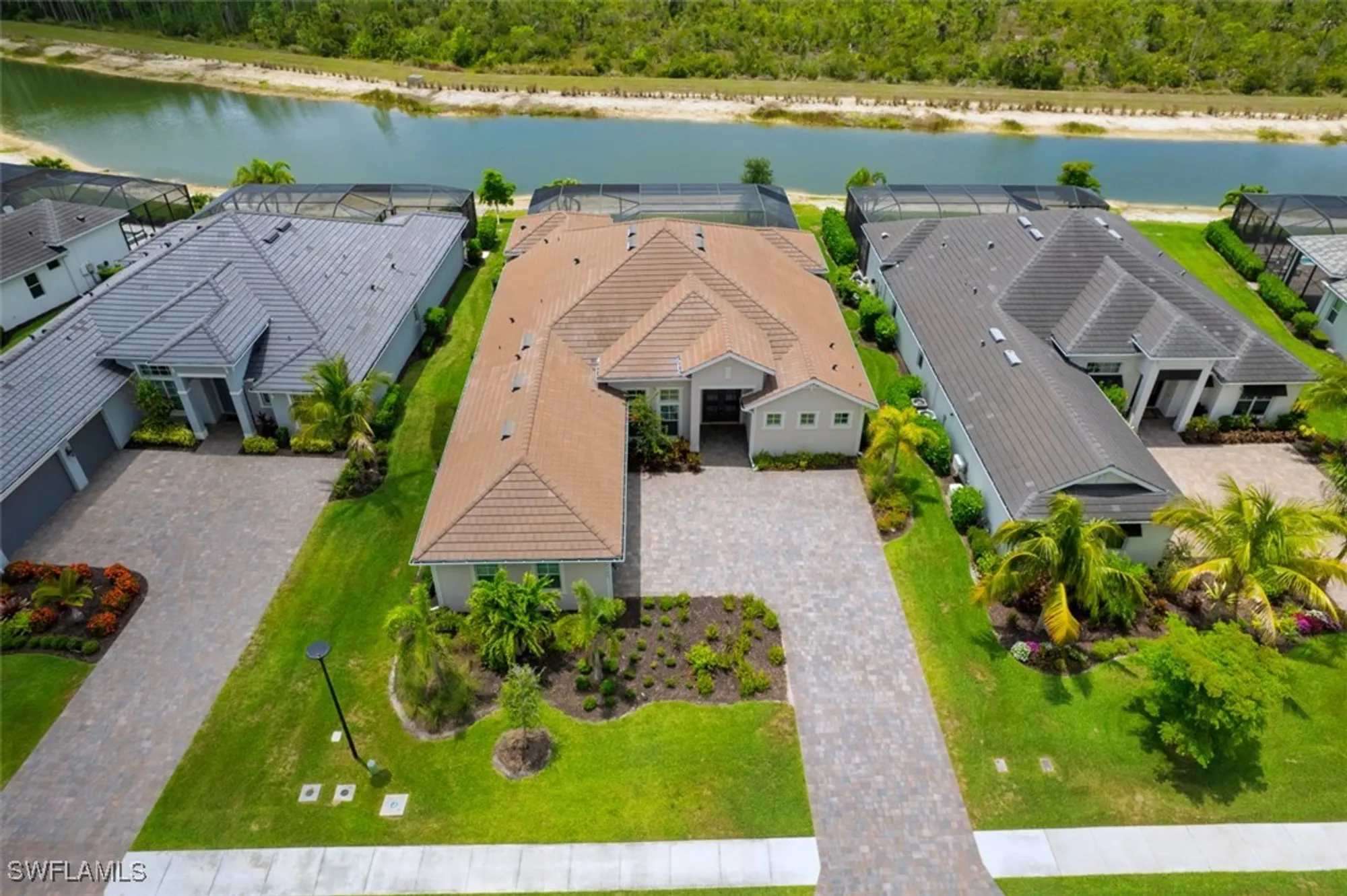 Property Slideshow image 30 of 49 | 18380 wildblue blvd, Fort Myers, FL, 33913
