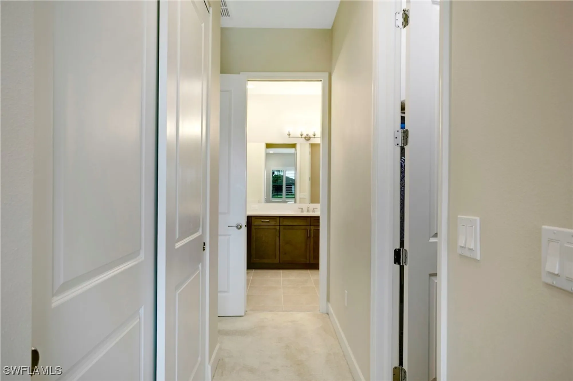 Property Slideshow image 28 of 50 | 11543 jacaranda dr, Naples, FL, 34120