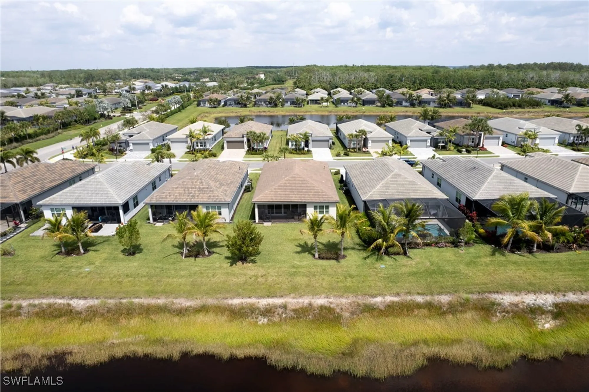 Property Slideshow image 32 of 50 | 11543 jacaranda dr, Naples, FL, 34120